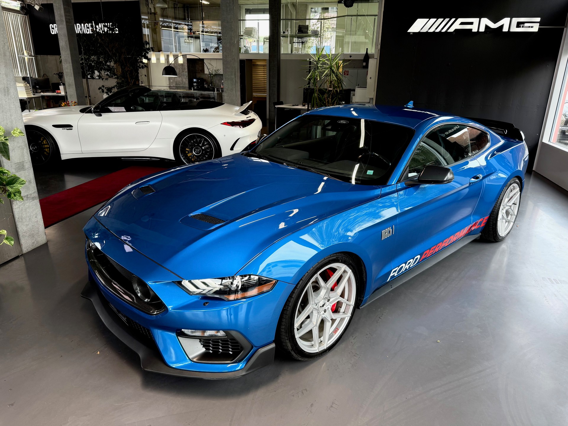 FORD Mustang Fastback 5.0 V8 Mach 1
