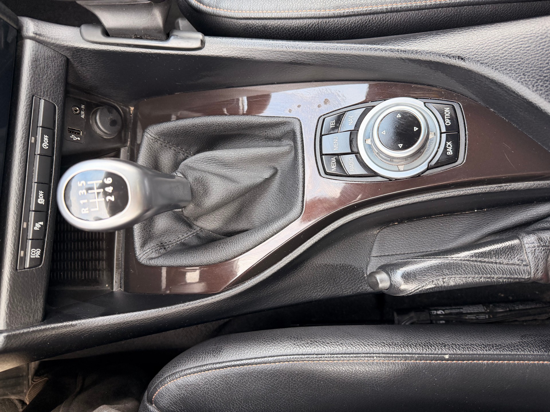 BMW X1 xDrive 18d xLine-image-25