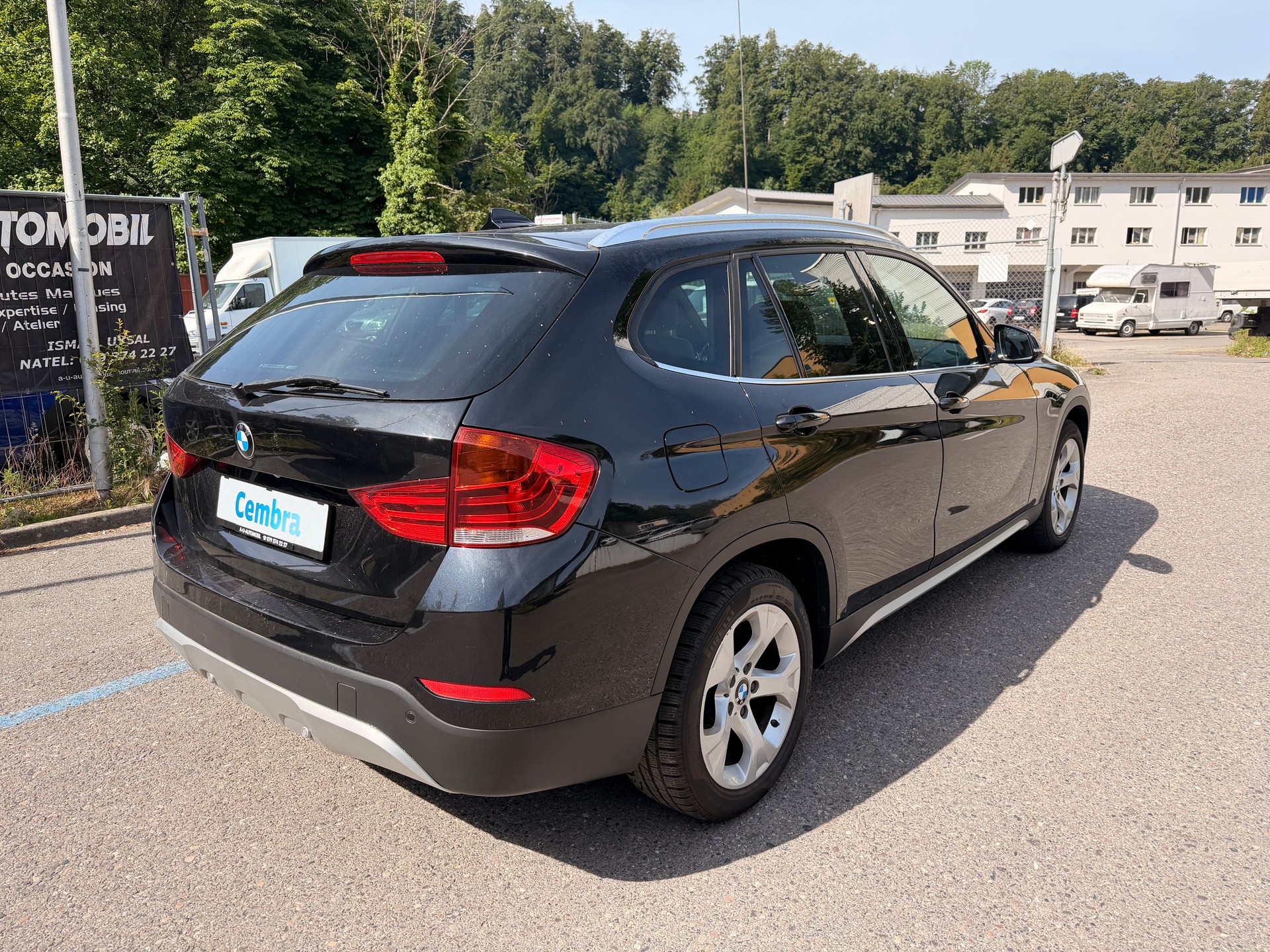 BMW X1 xDrive 18d xLine-image-5