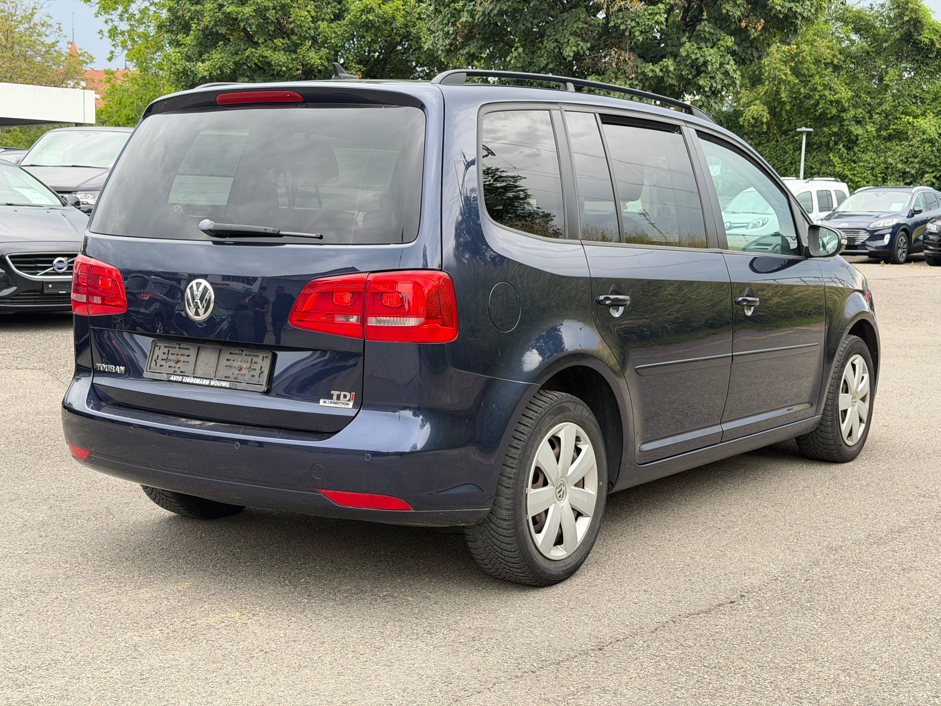 VW Touran 1.6 TDI BMT Comfortline DSG-image-2