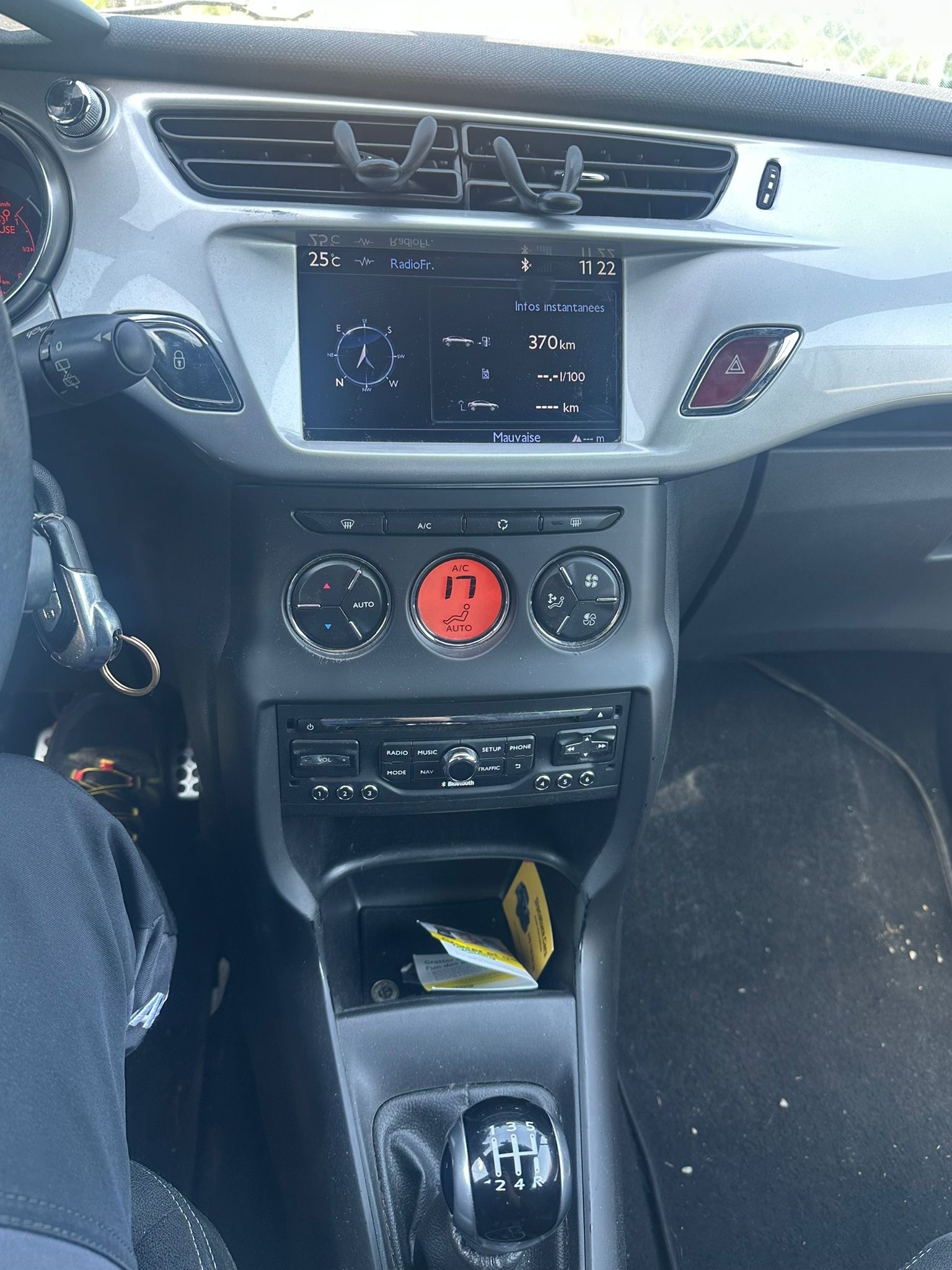 DS AUTOMOBILES DS3 1.4 VTi Chic-image-4