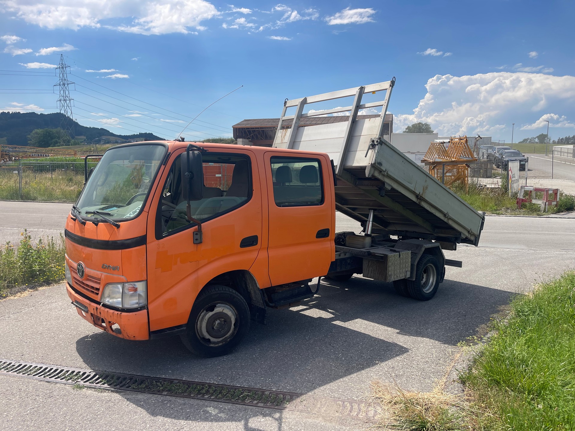 TOYOTA Dyna 150 MWB