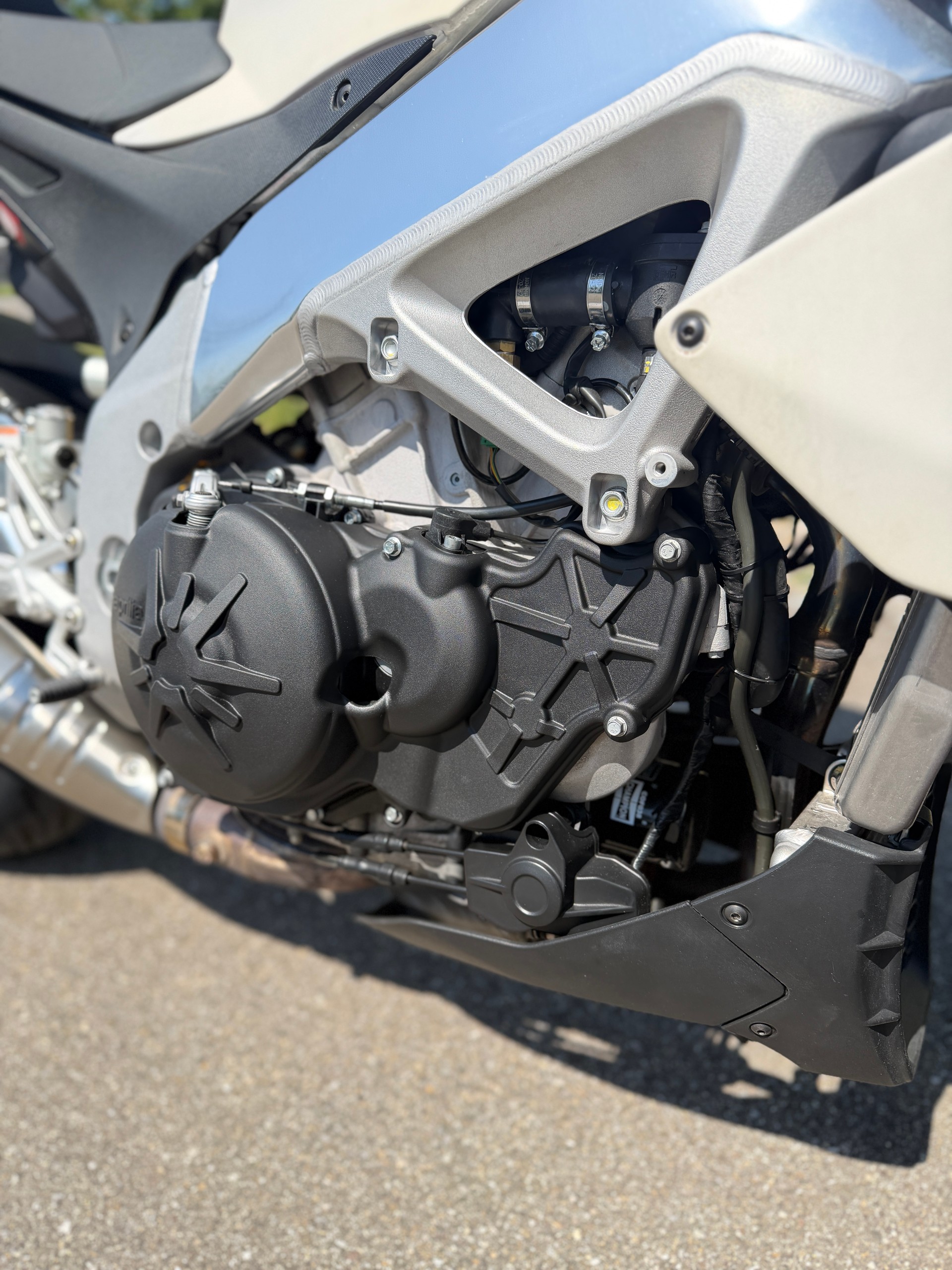APRILIA Tuono V4 R APRC-image-5