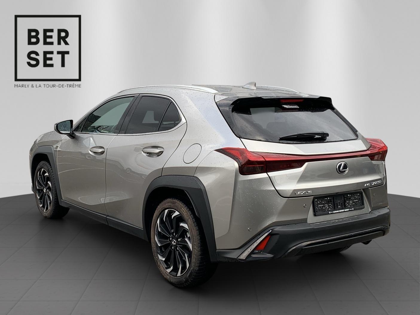 LEXUS UX 250h F-Line-image-8