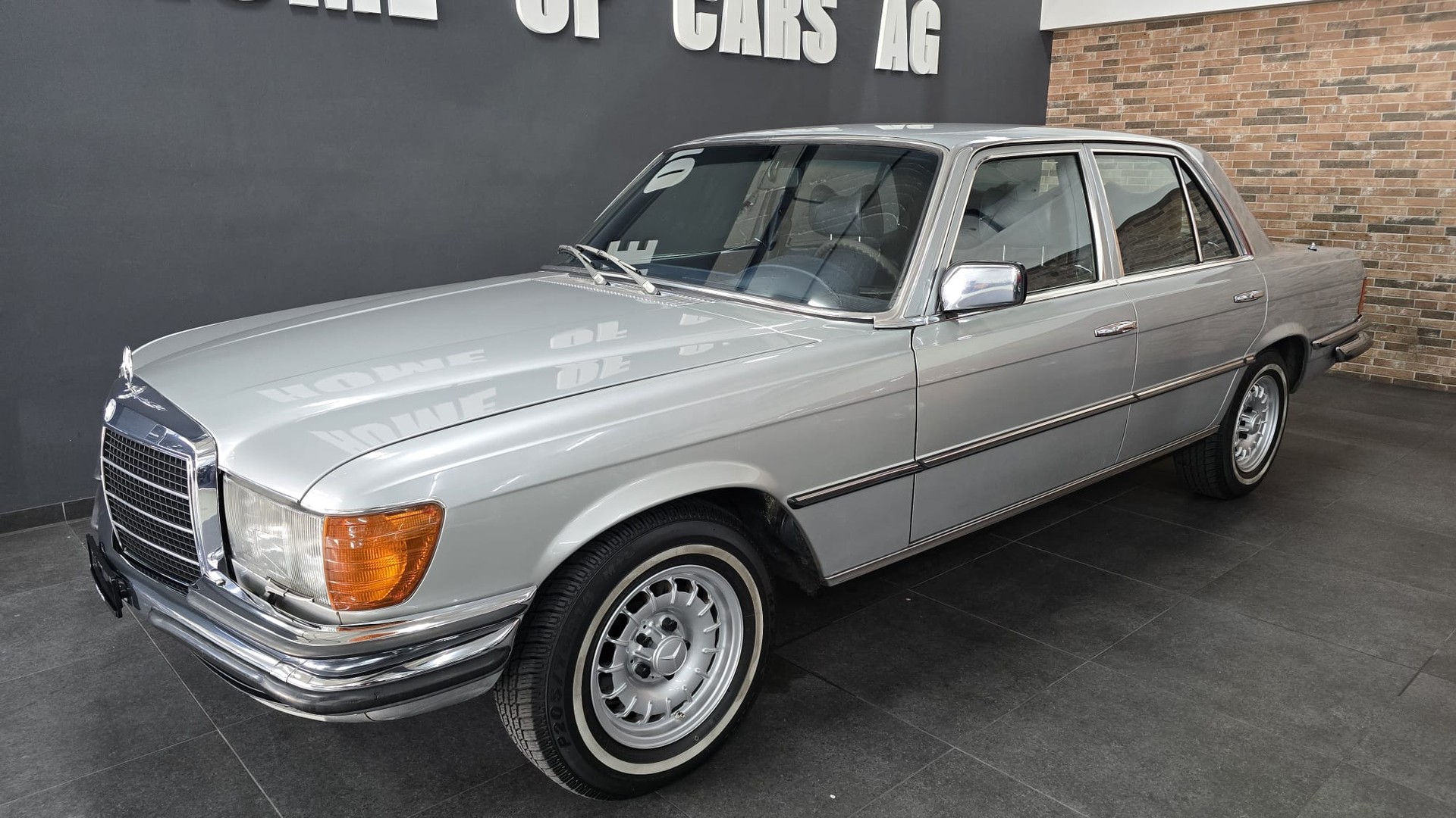 MERCEDES-BENZ 350 SE V8 Veteran-showroom-element-1