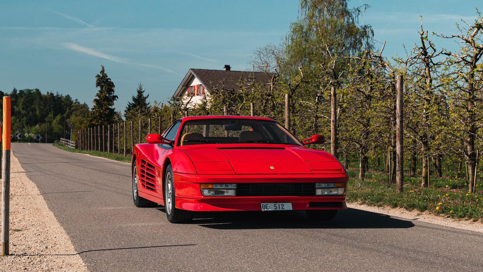 FERRARI Testarossa