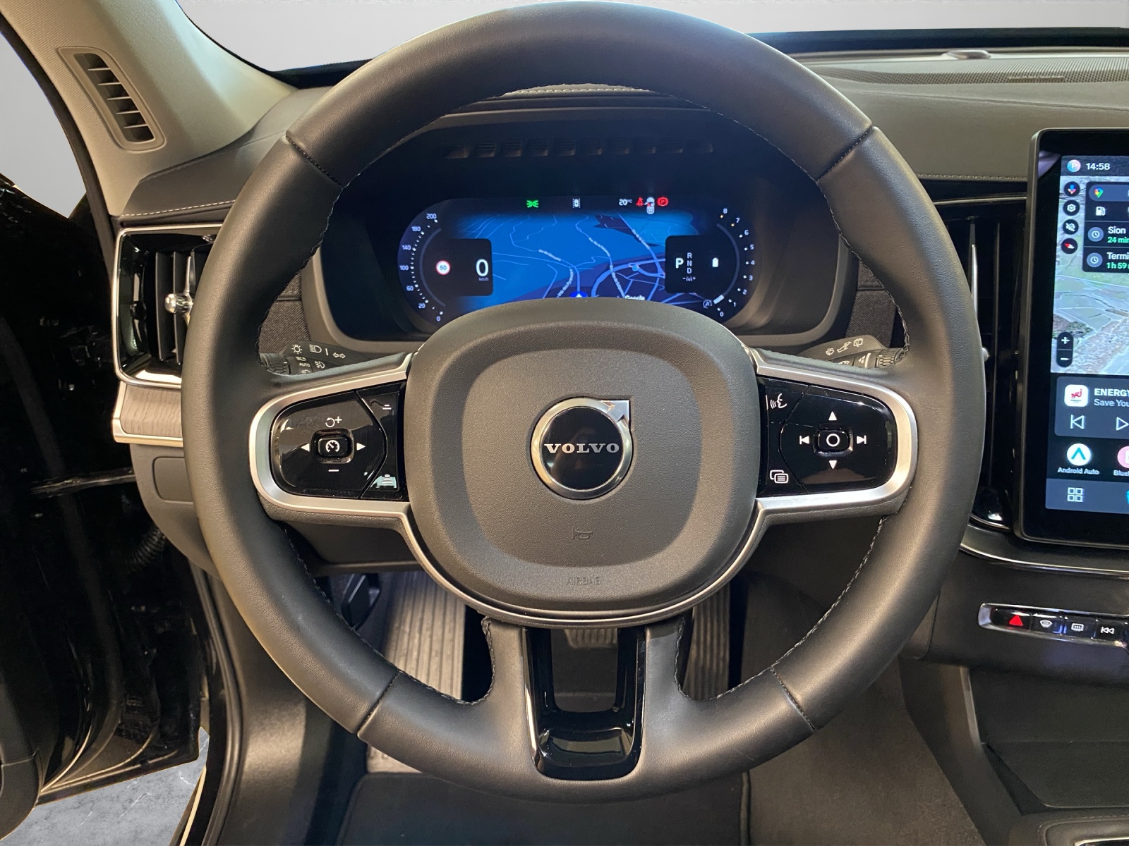 VOLVO XC90 B5 Benzin Mild Hybrid AWD Plus Bright Geartronic-image-9