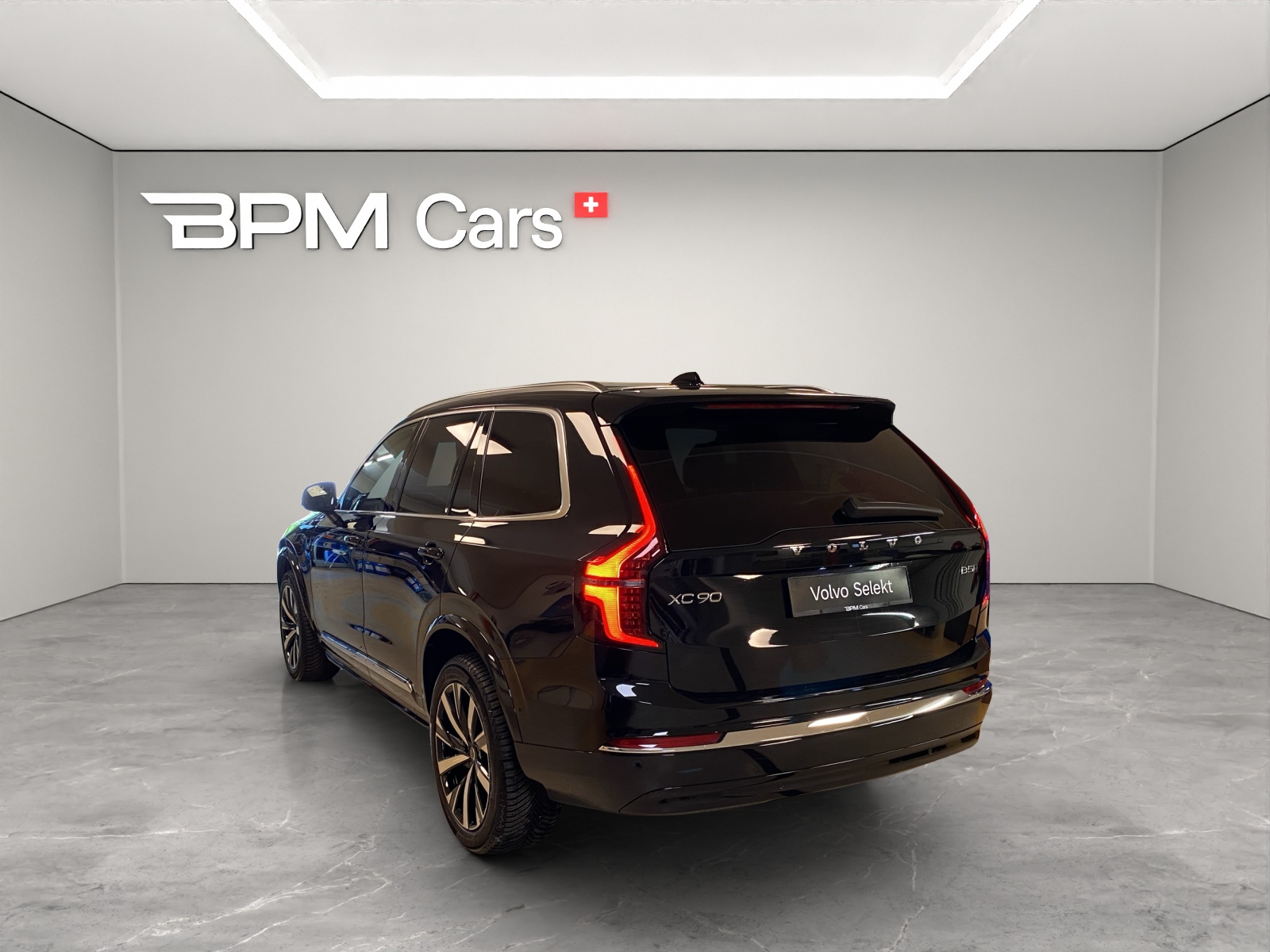 VOLVO XC90 B5 Benzin Mild Hybrid AWD Plus Bright Geartronic-showroom-element-2