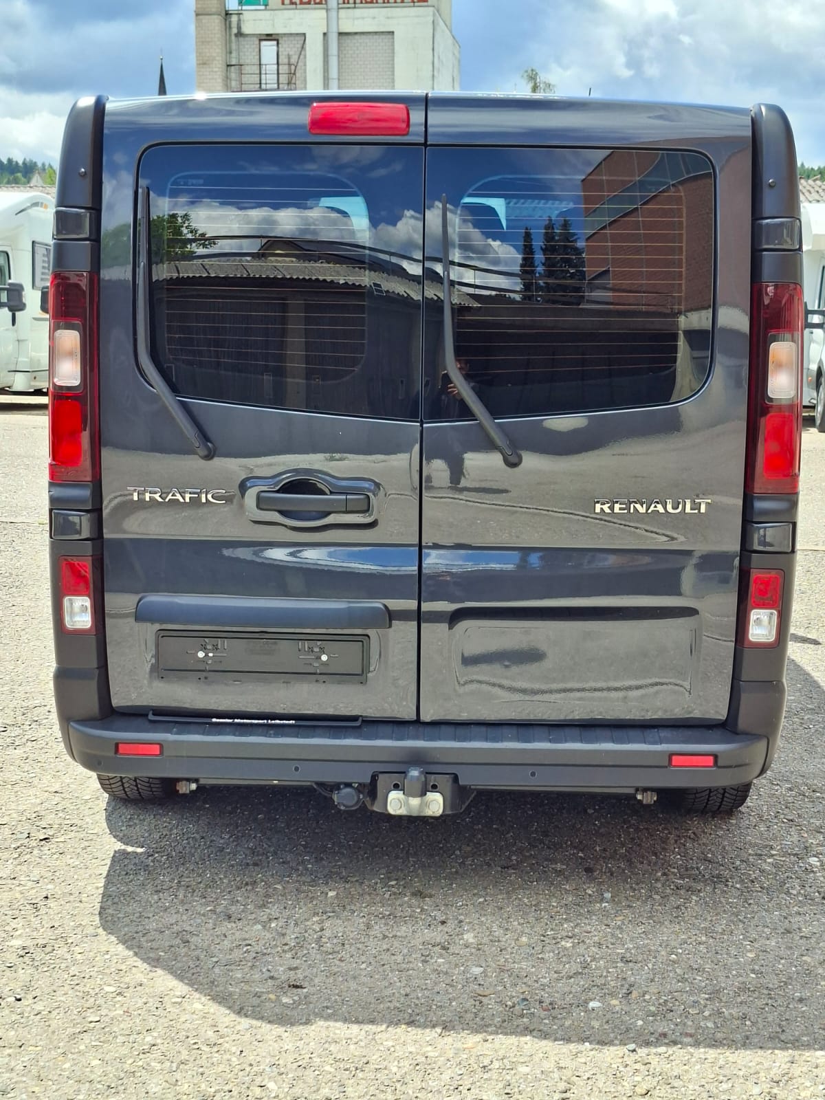 RENAULT dci 145-image-8