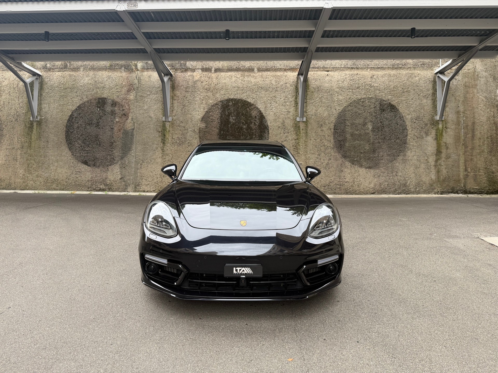 PORSCHE Panamera Turbo Sport Turismo PDK-showroom-element-1