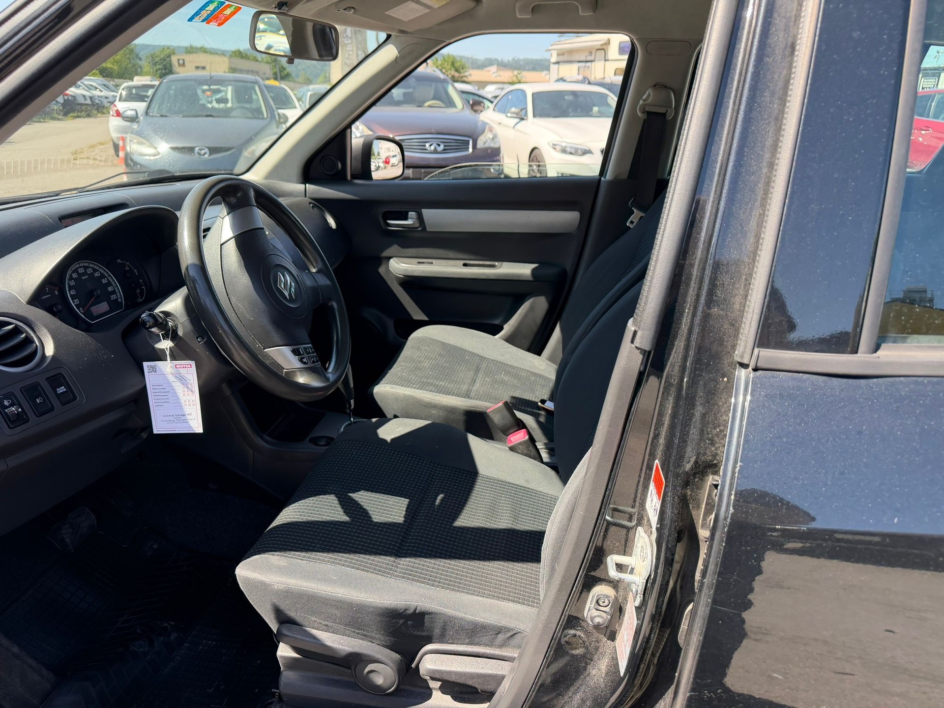 SUZUKI Swift 1.5i 16V VVT GL Top-image-12