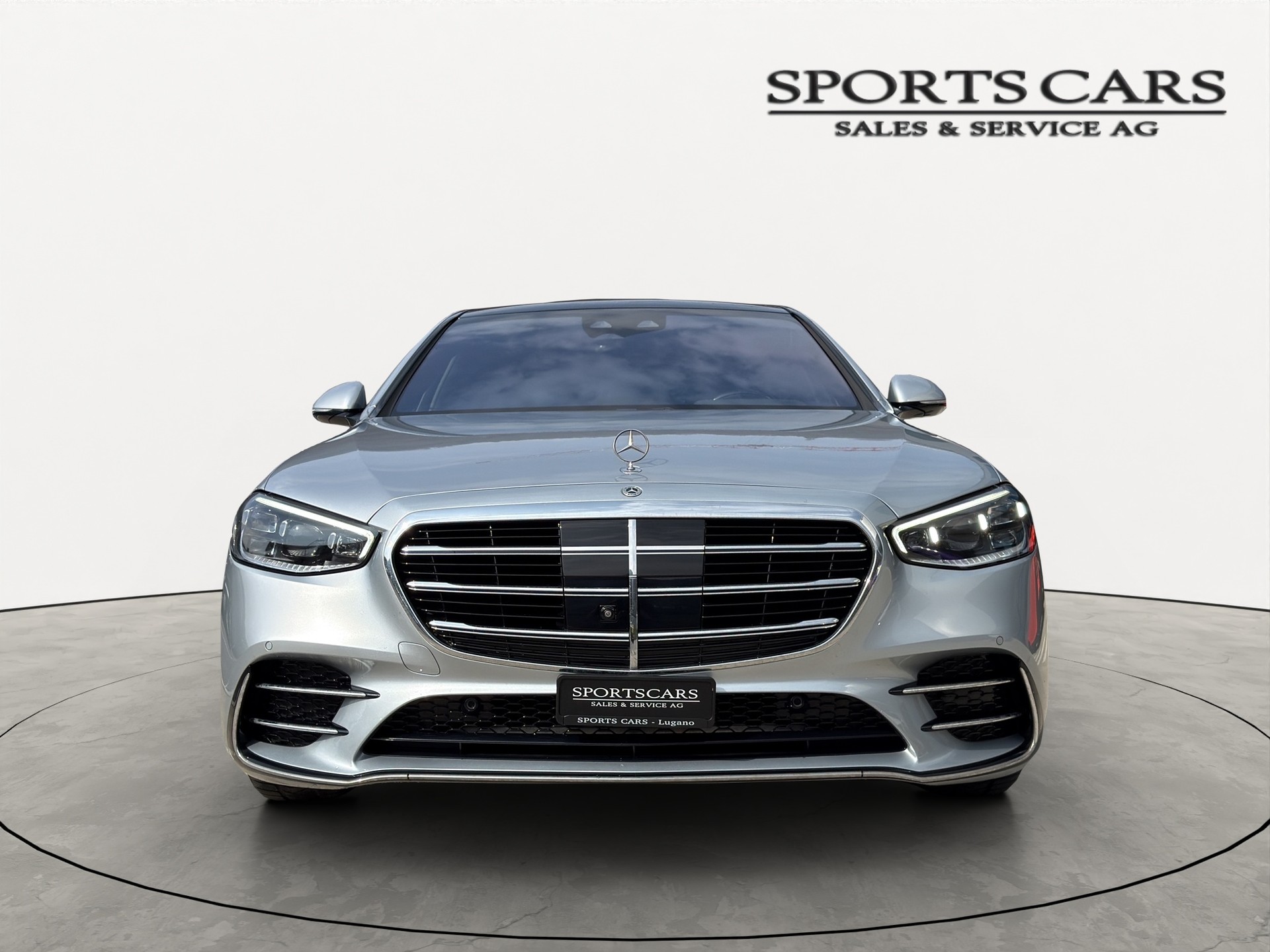 MERCEDES-BENZ S 580 e 9G-Tronic-showroom-element-2