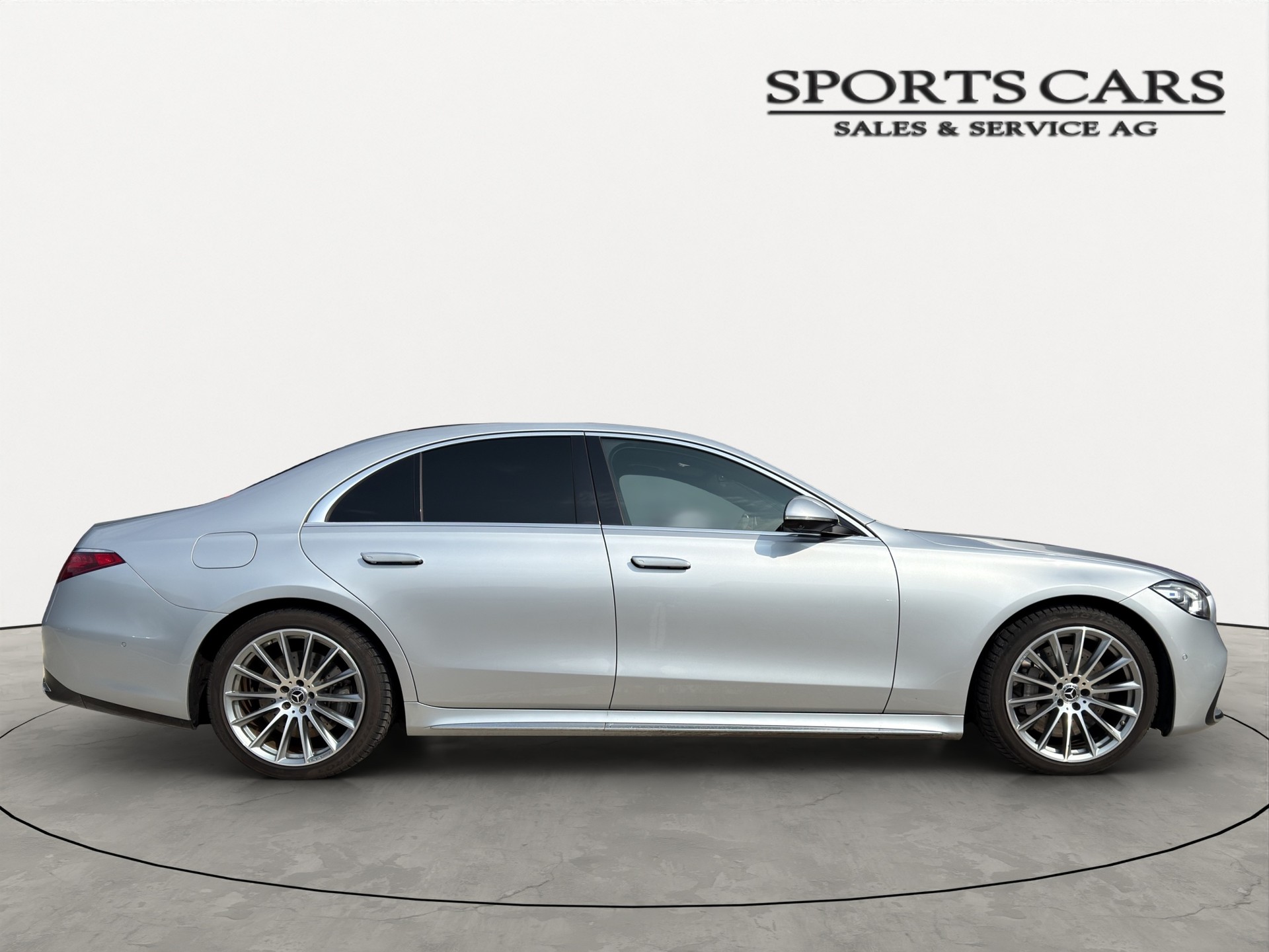 MERCEDES-BENZ S 580 e 9G-Tronic-showroom-element-1