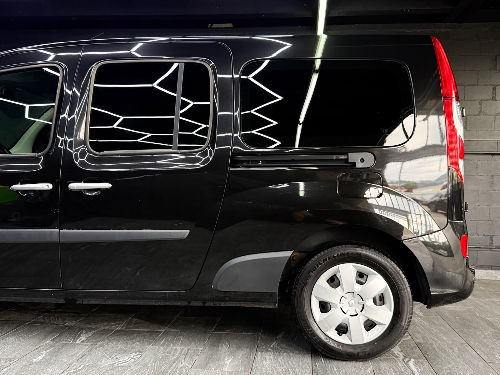 RENAULT Grand Kangoo 1.5 dCi Dynamique-image-5