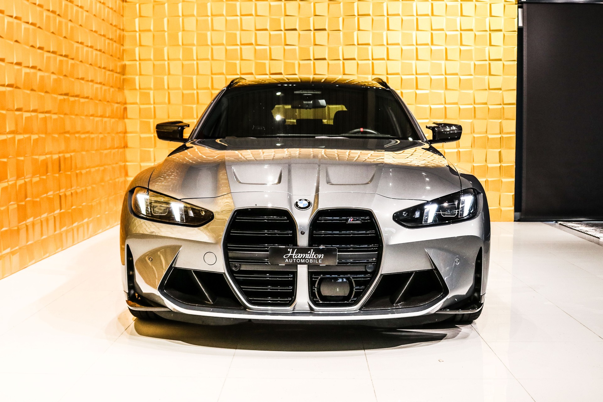 BMW M3 G81 Competition Touring xDrive-showroom-element-2