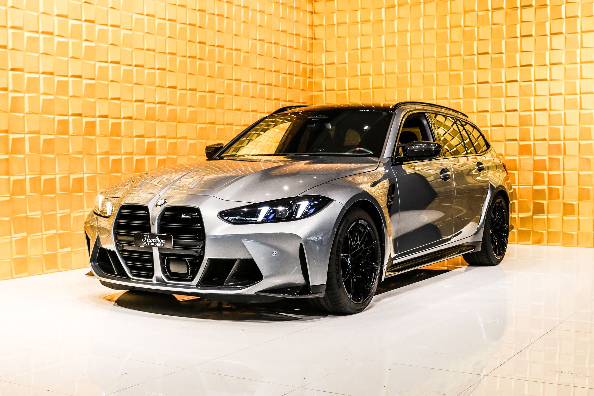 BMW M3 G81 Competition Touring xDrive-showroom-element-3