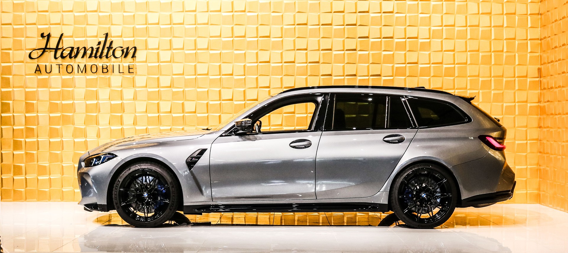 BMW M3 G81 Competition Touring xDrive-image-4