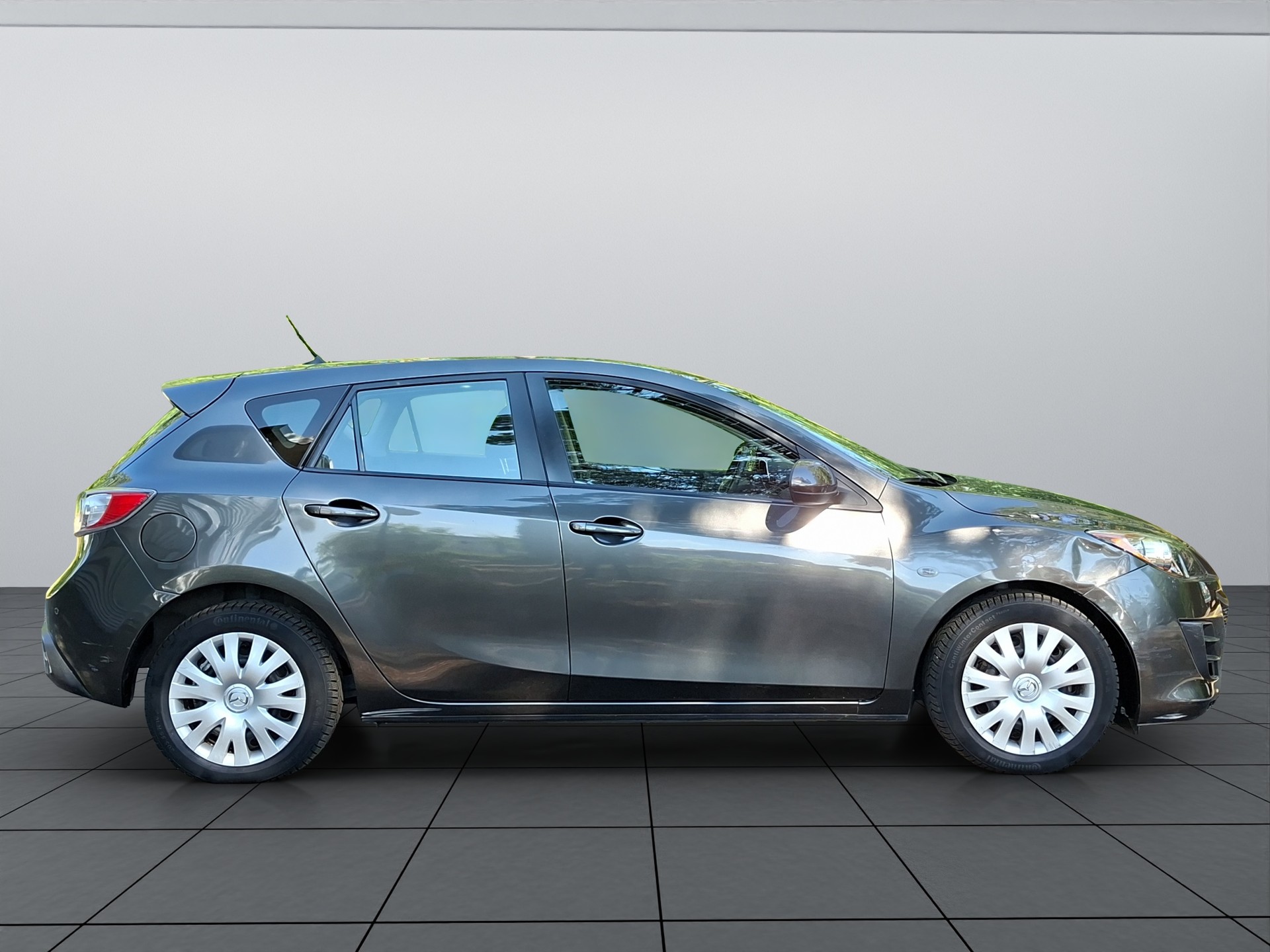 MAZDA 3 2.0 16V Sport Activematic-showroom-element-3