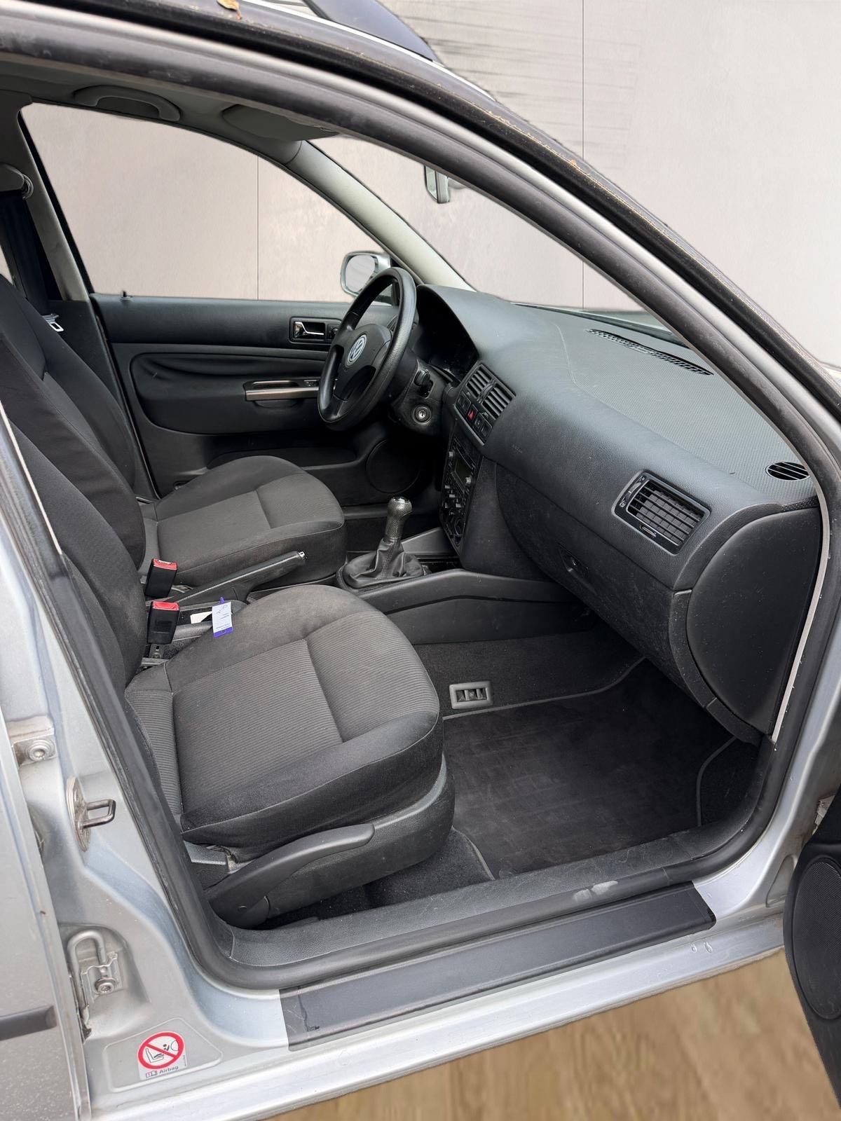 VW Bora Variant 2.0 Comfortline-image-6