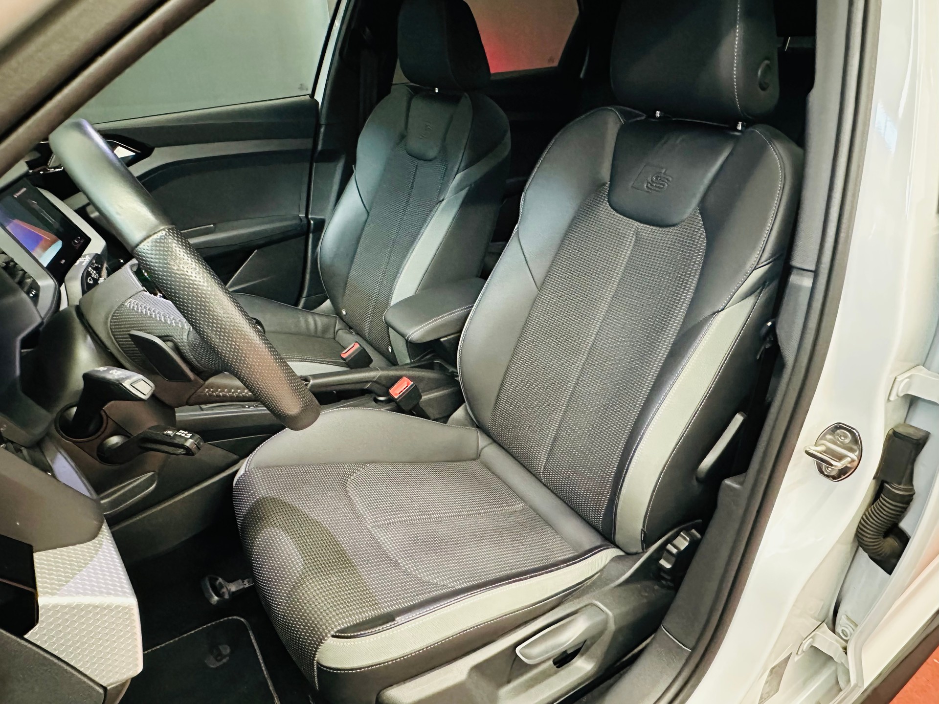 AUDI A1 Sportback 30 TFSI S Line S-tronic Sportfahrwerk-image-10