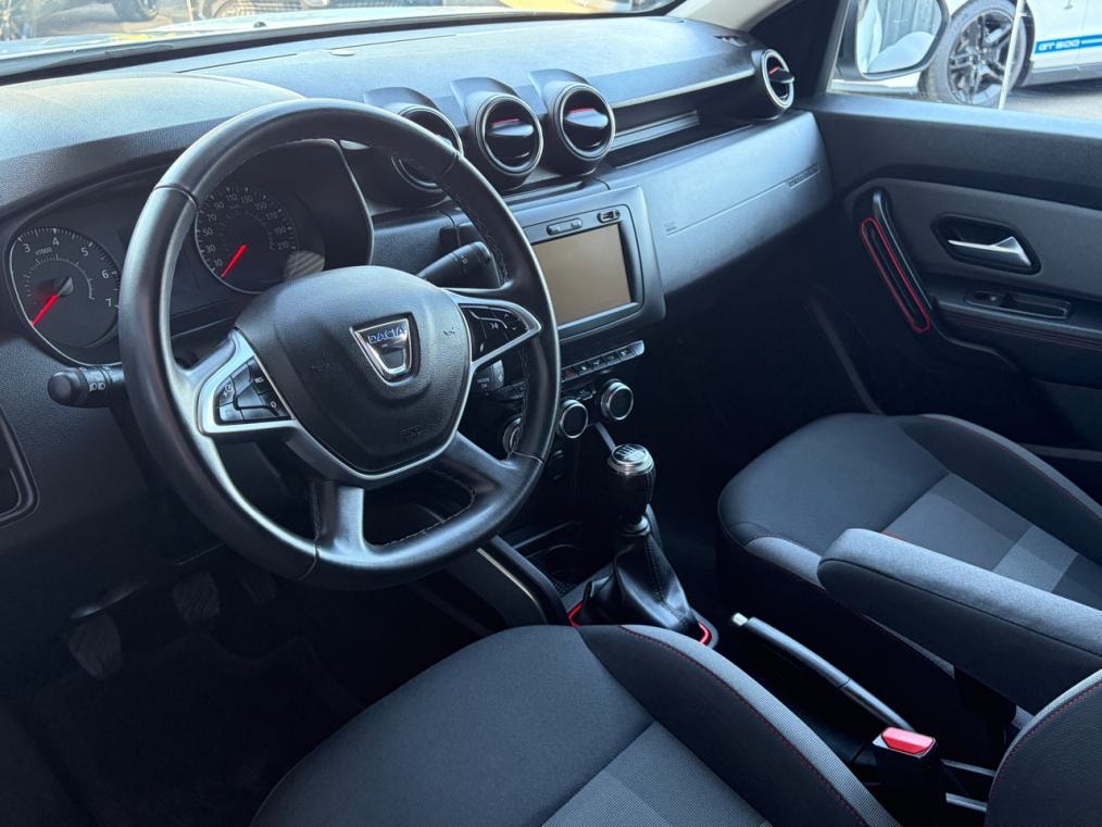 DACIA Duster TCe 150 Prestige 4x4-image-4