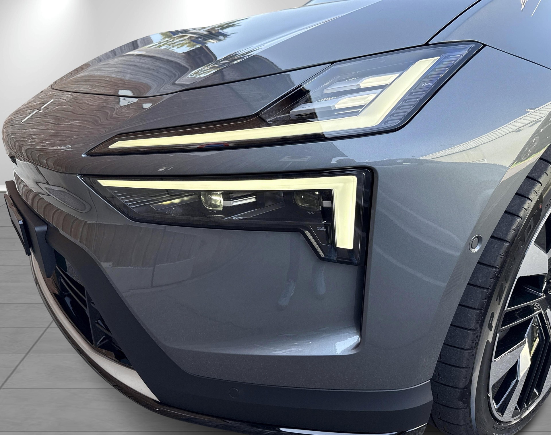 POLESTAR 4 Long Range Dual Motor-image-19