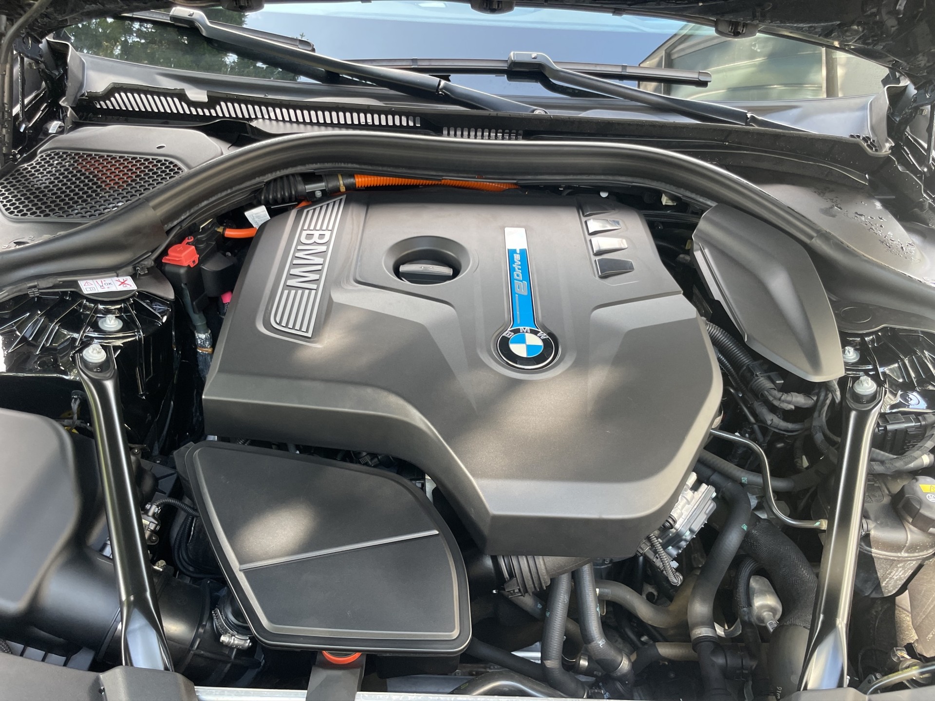 BMW 530e iPerformance Steptronic-image-17