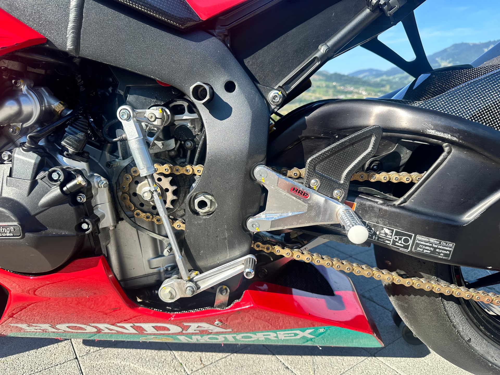 HONDA CBR 1000 RR-R SP-image-5