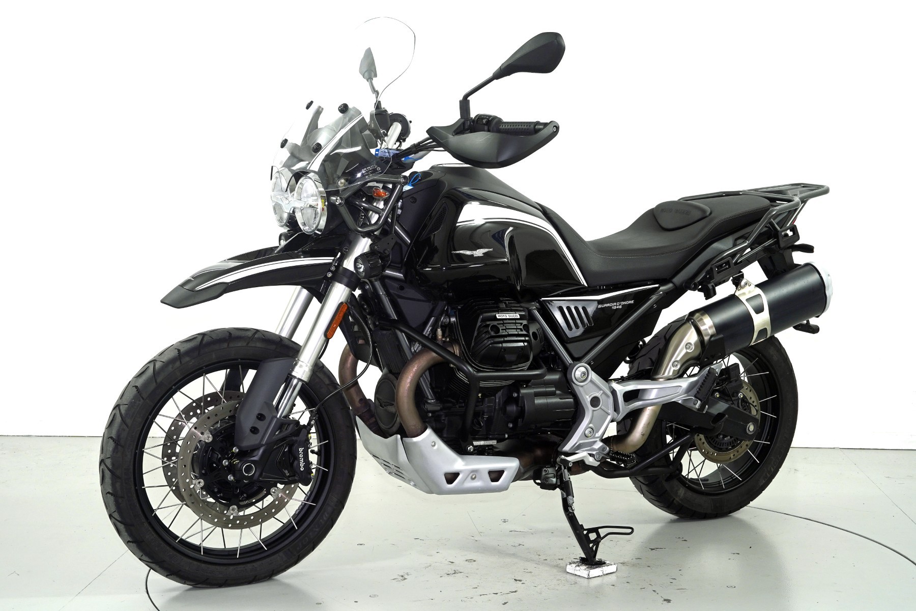 MOTO GUZZI V85 TT ABS-showroom-element-2