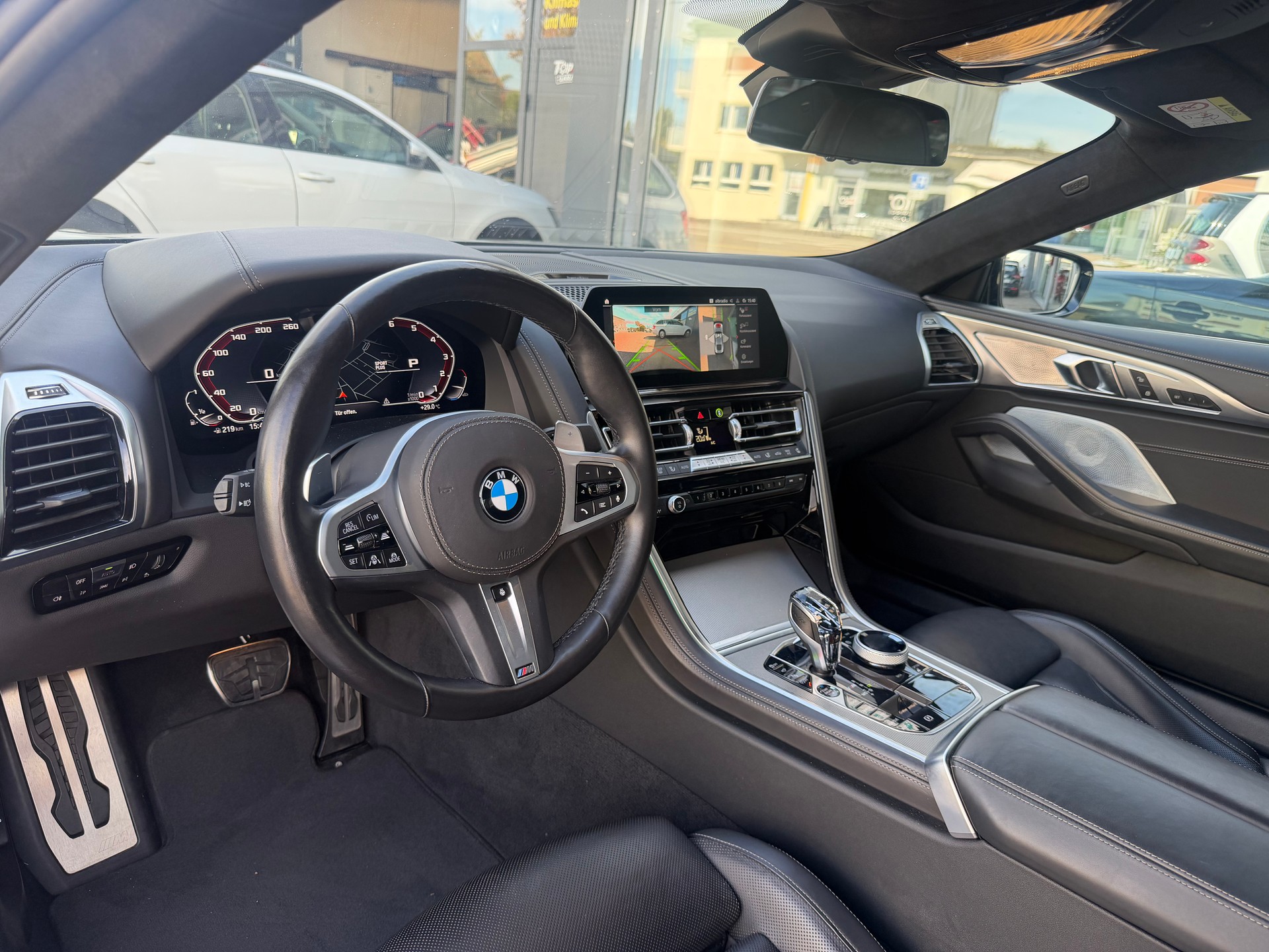 BMW M850i xDrive First Edition Steptronic-image-11