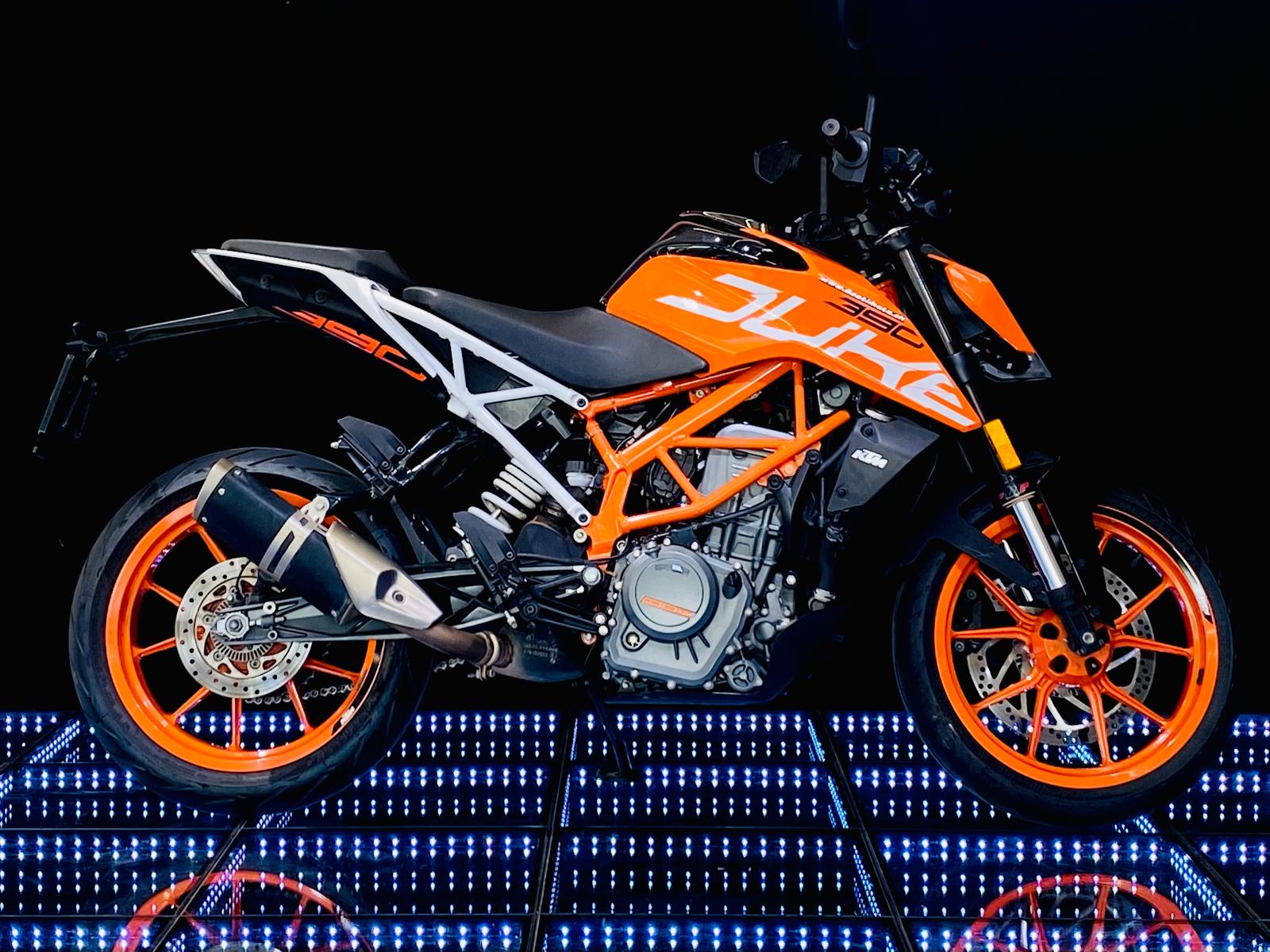 KTM 390 Duke ABS-image-2