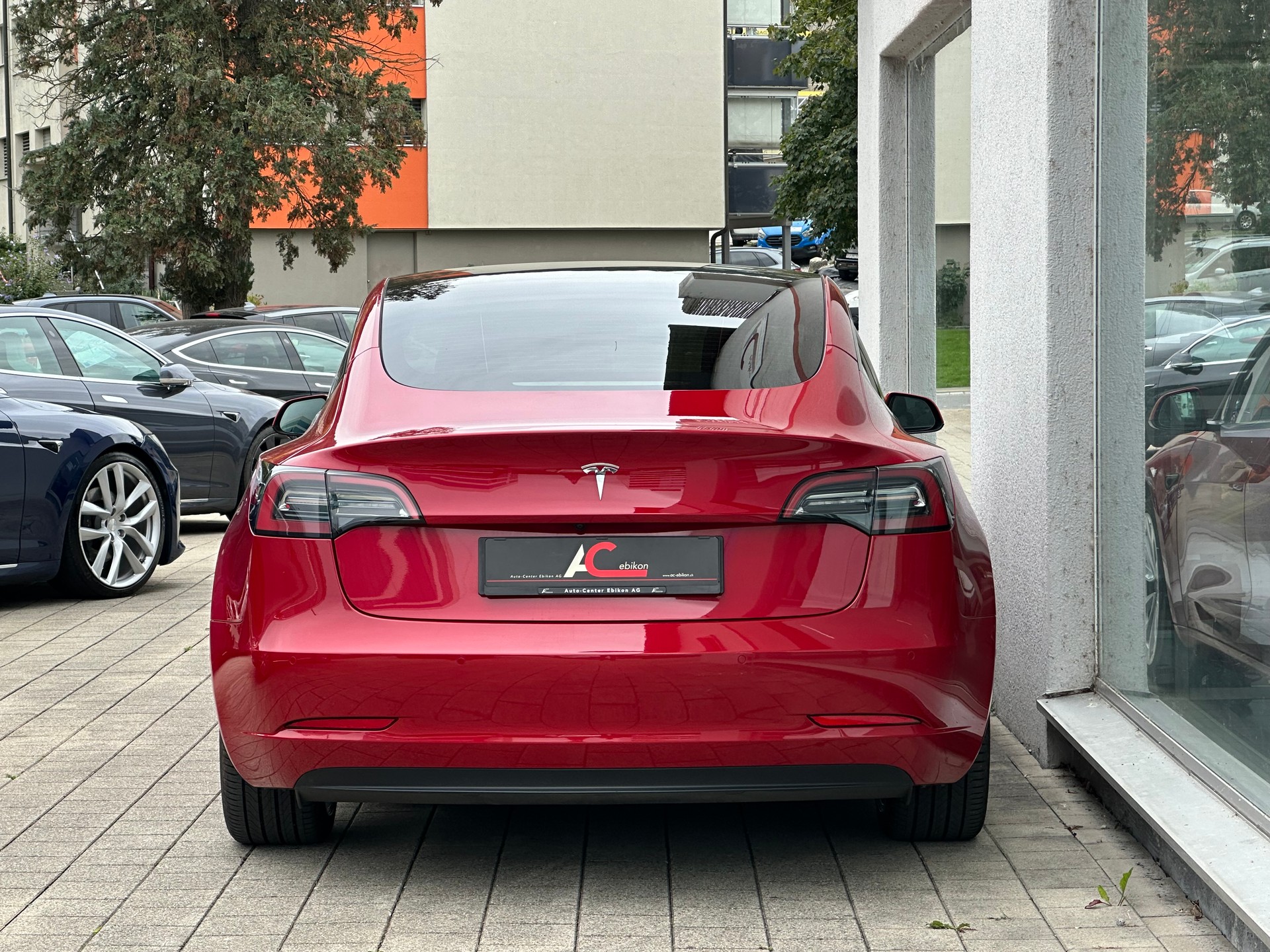 TESLA Tesla Model 3 Standard-Range Plus-image-4