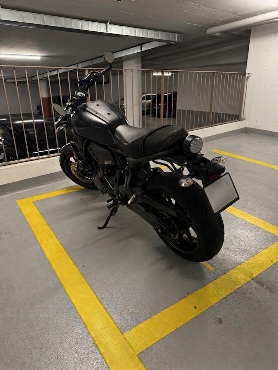 YAMAHA XSR 700-image-1
