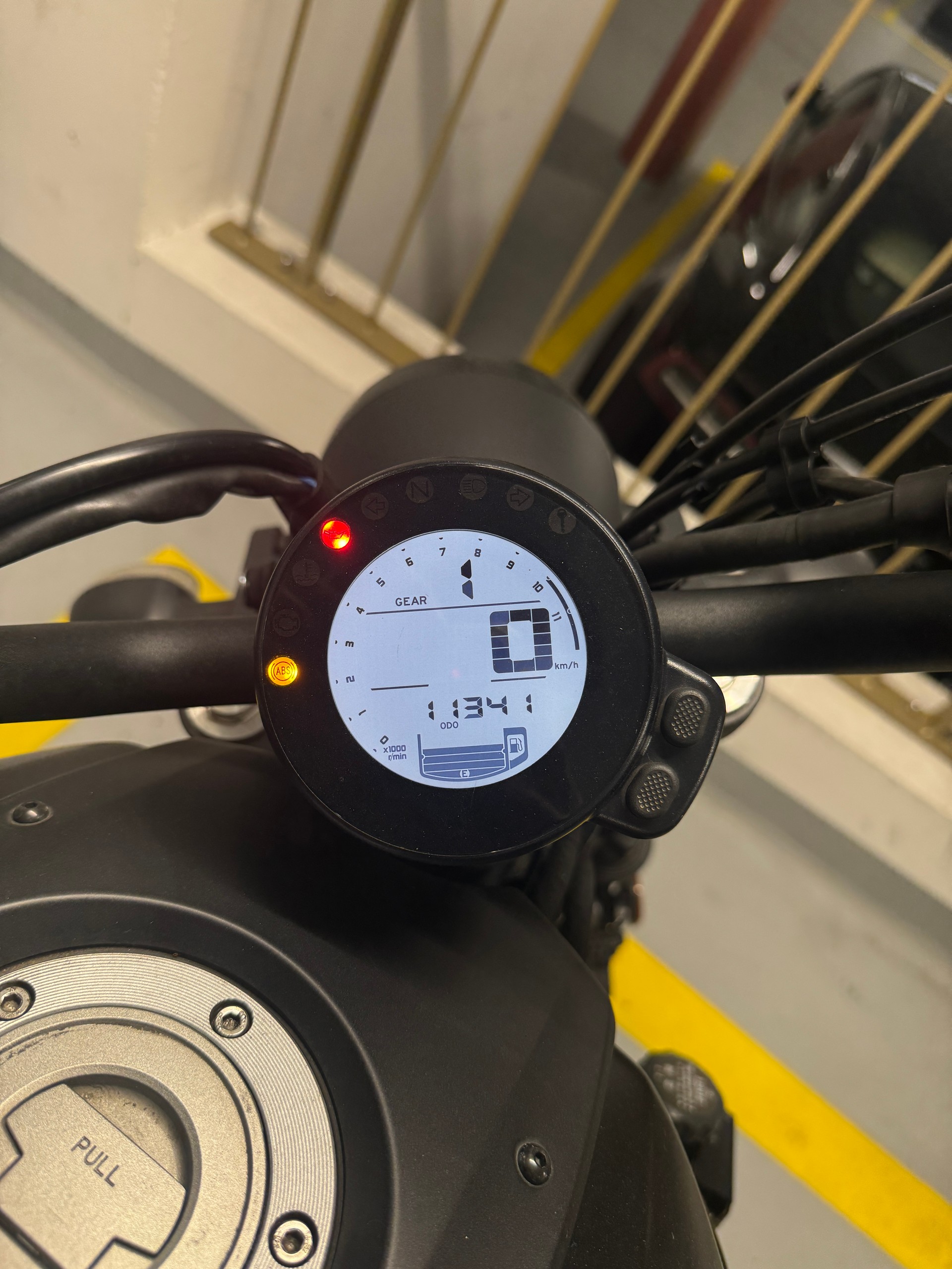 YAMAHA XSR 700-image-3