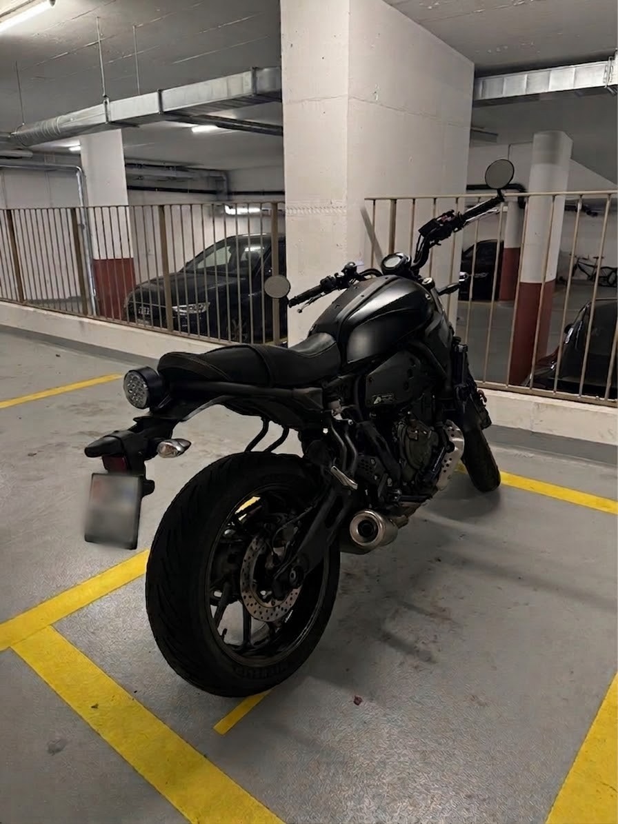 YAMAHA XSR 700-image-2