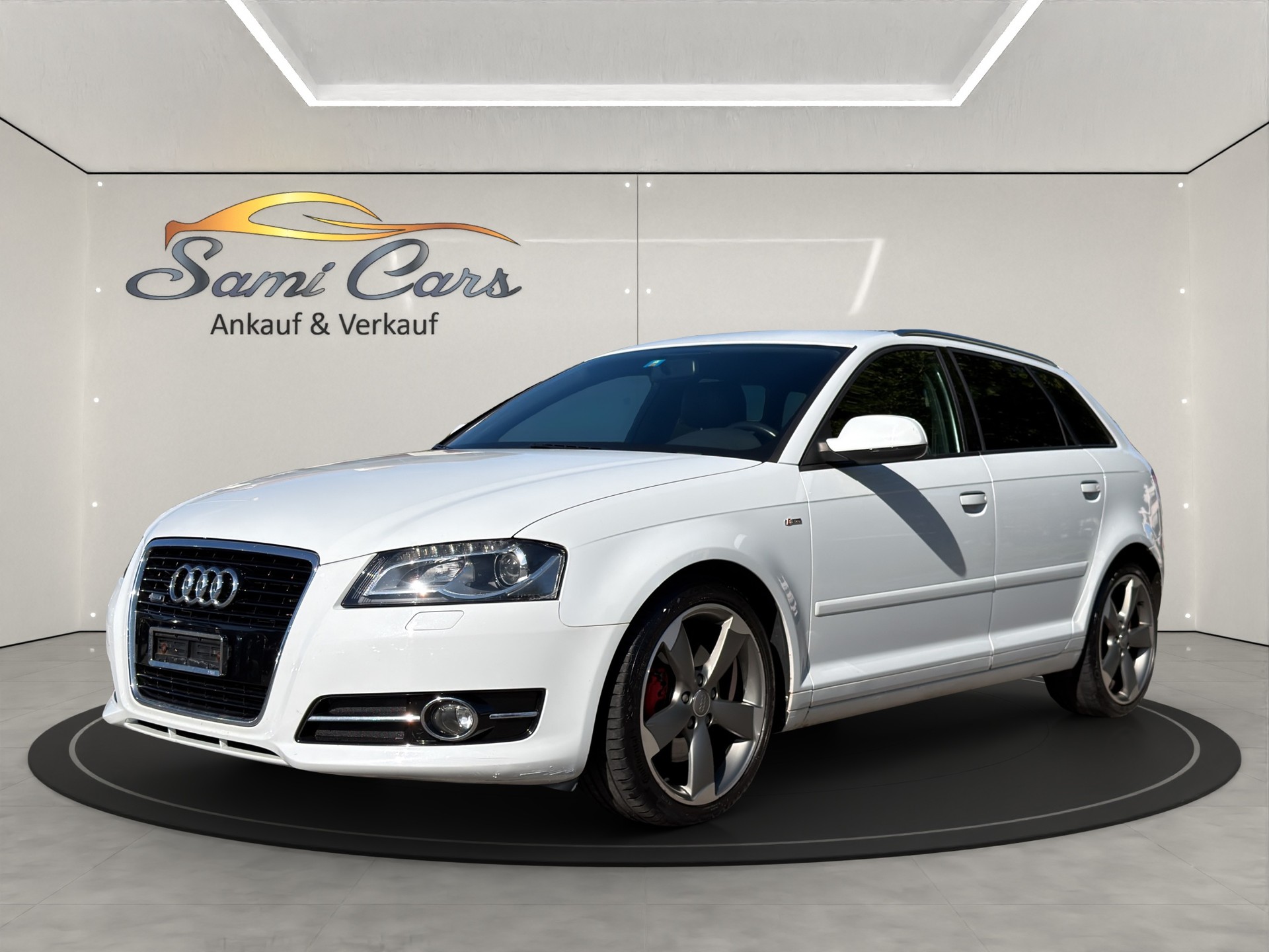AUDI A3 Sportback 2.0 TFSI Ambition quattro S-tronic-showroom-element-1
