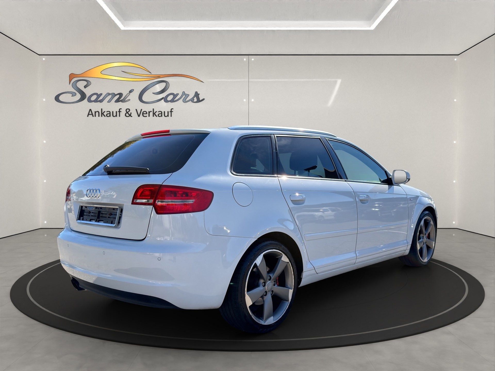 AUDI A3 Sportback 2.0 TFSI Ambition quattro S-tronic-showroom-element-2