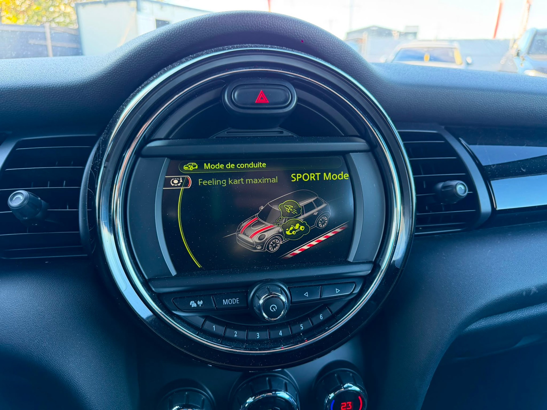 MINI Cooper Classic Edition Steptronic GARANTIE 2 ans 🇨🇭-image-14