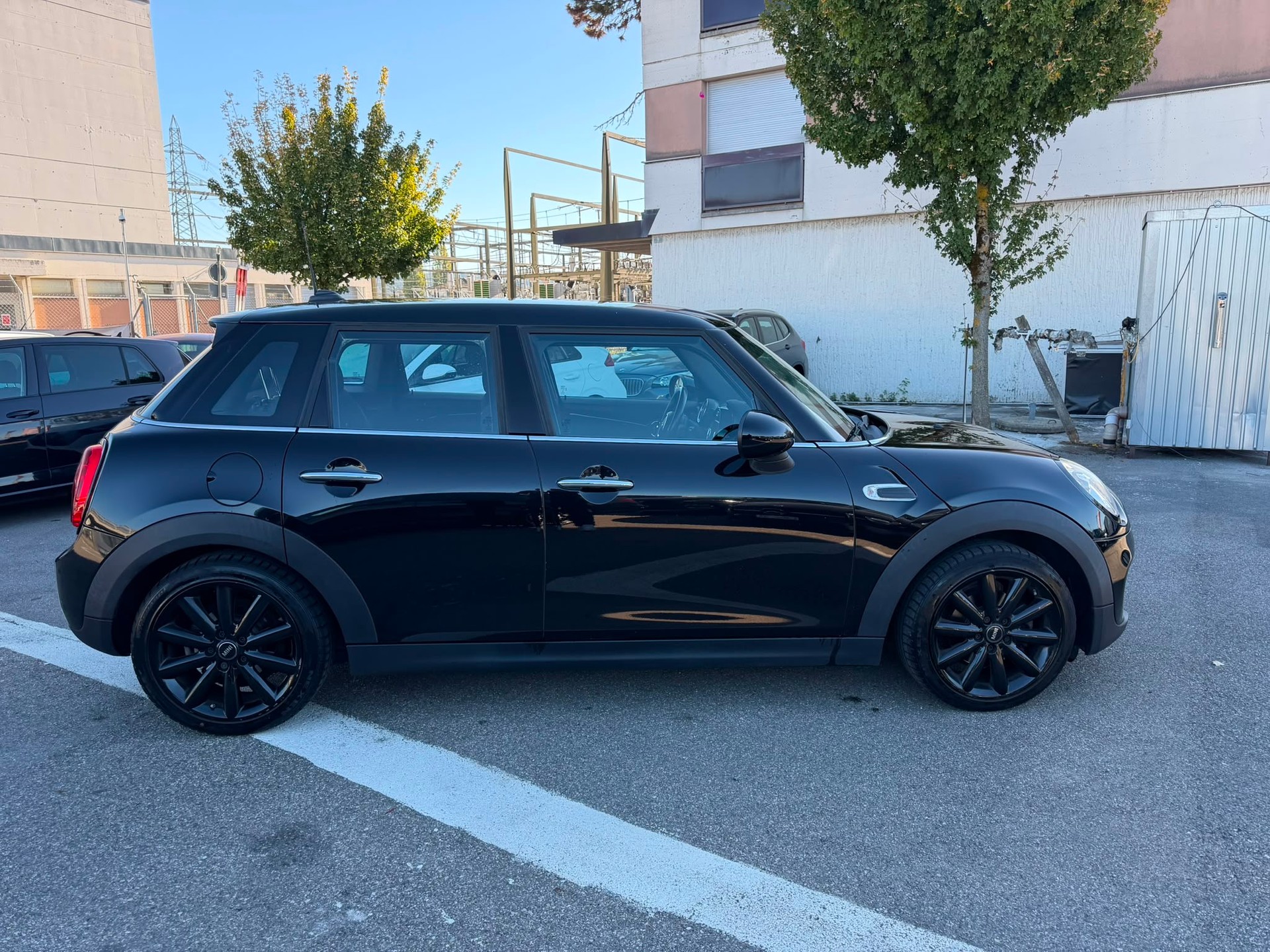 MINI Cooper Classic Edition Steptronic GARANTIE 2 ans 🇨🇭-image-6