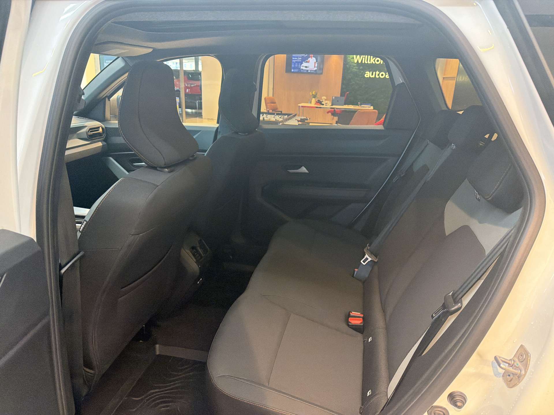 DACIA Bigster HEV 155 Extreme Automat-image-6