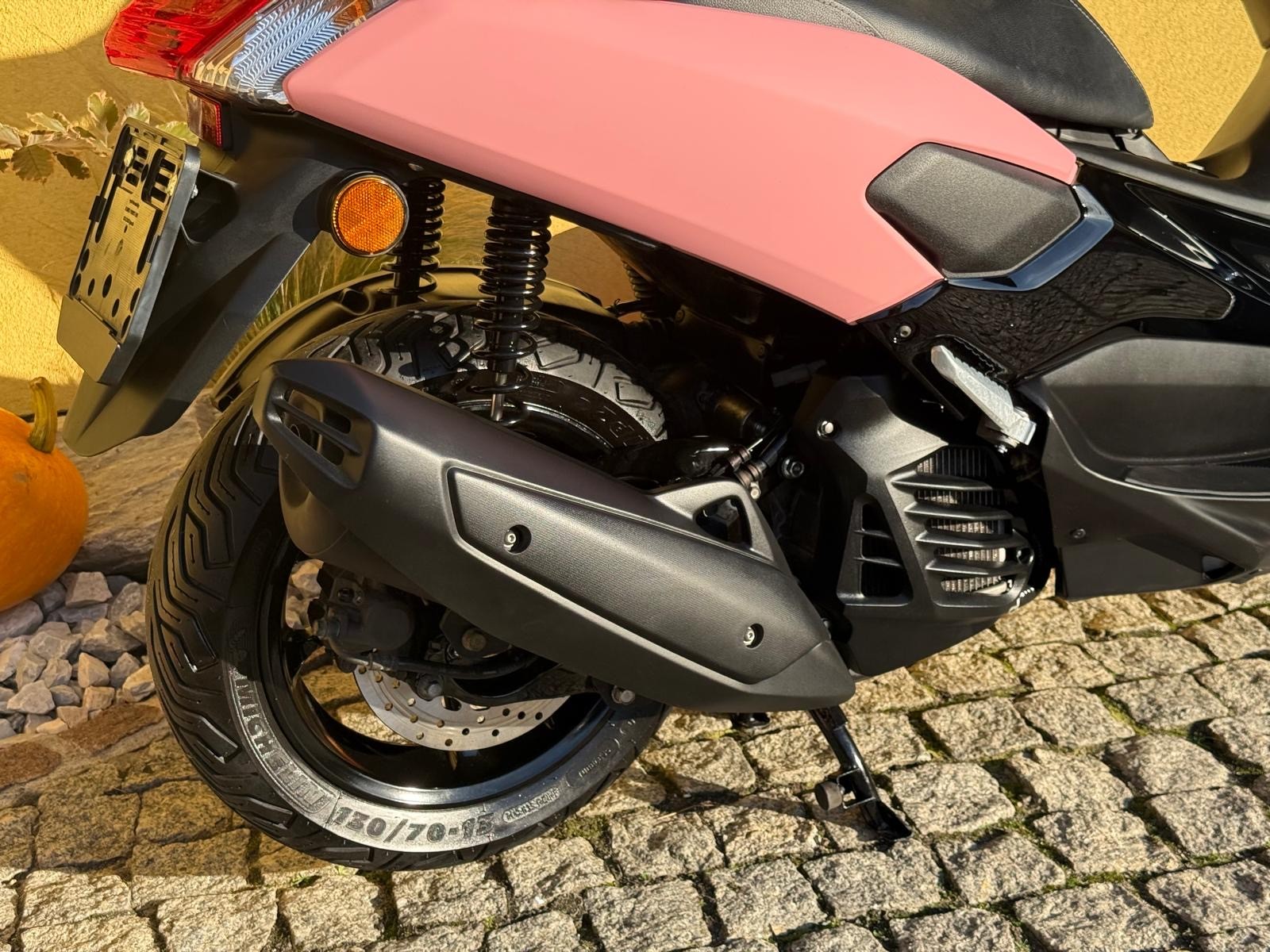 YAMAHA N-Max GPD 125A ABS-image-2