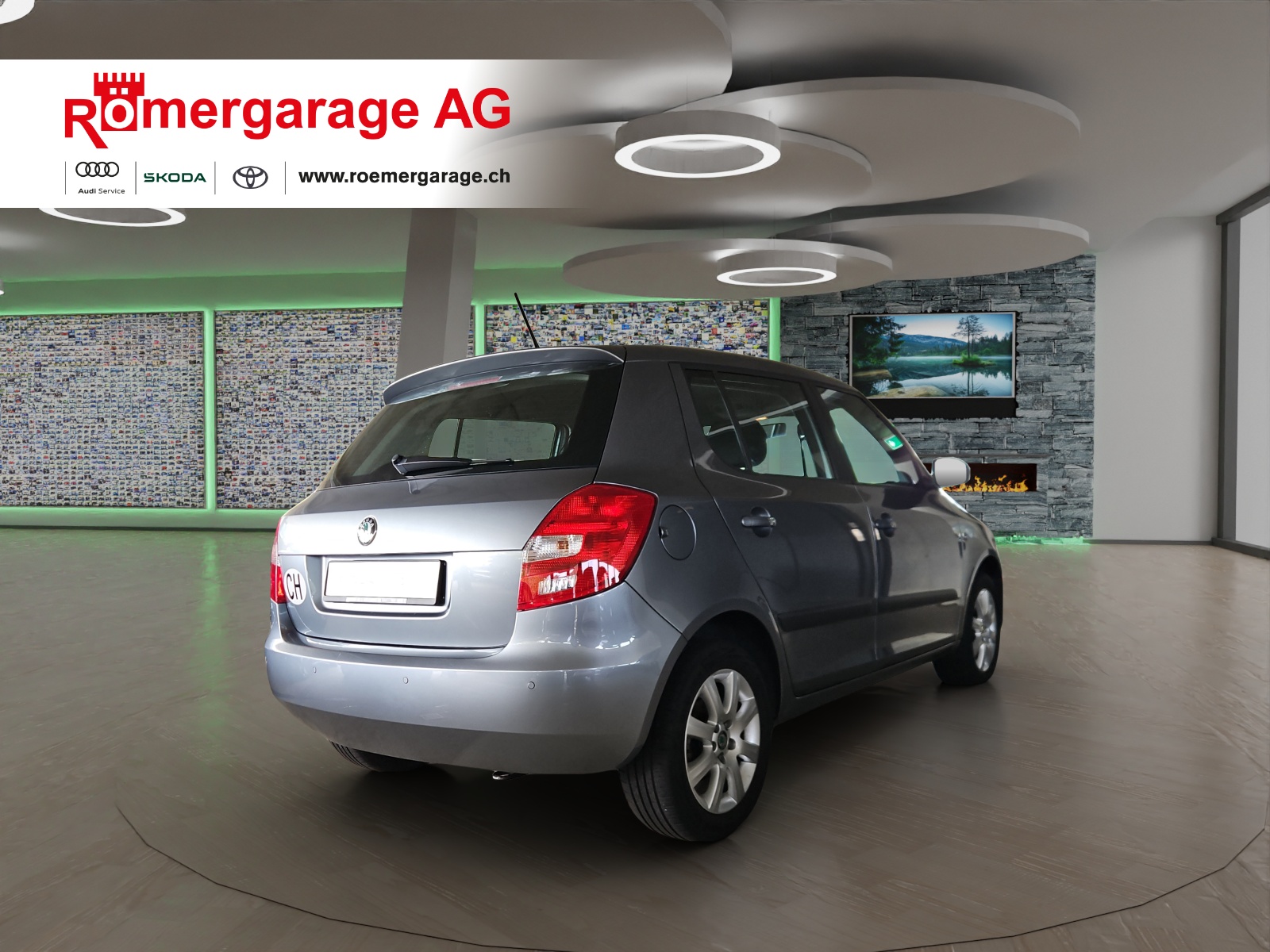 SKODA Fabia 1.2 TSI Ambition DSG-showroom-element-3