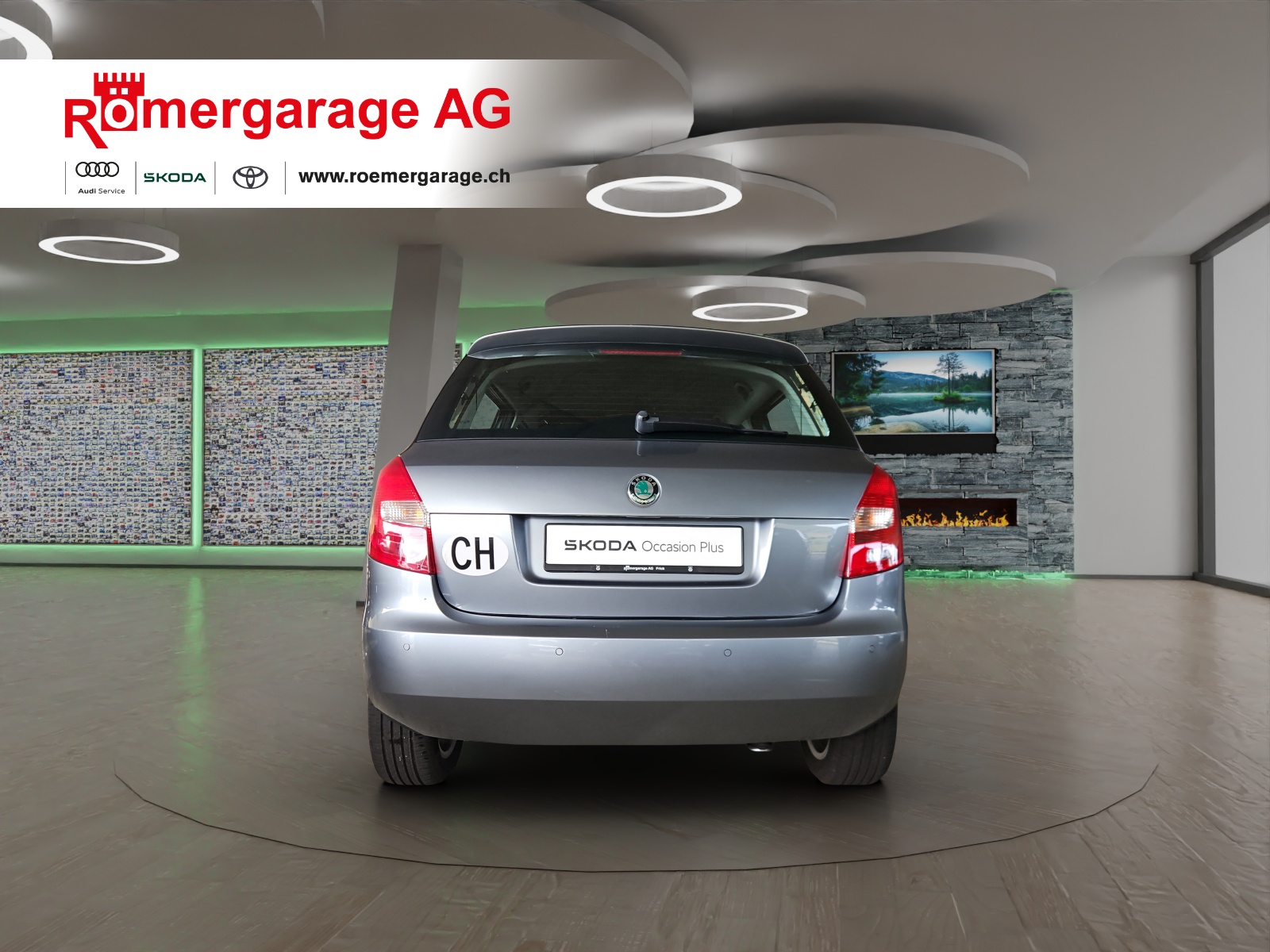 SKODA Fabia 1.2 TSI Ambition DSG-showroom-element-2