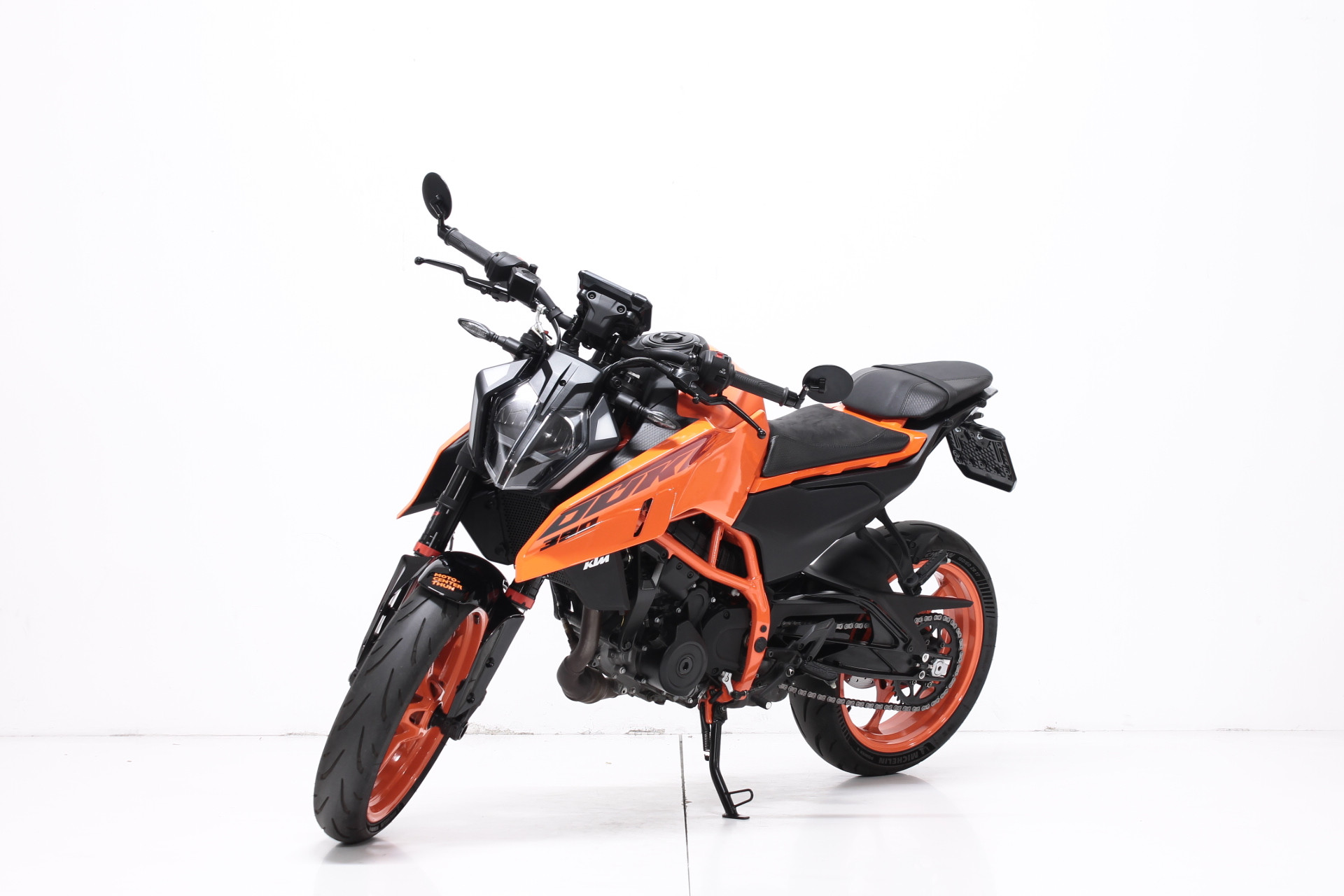 KTM 390 Duke-image-3