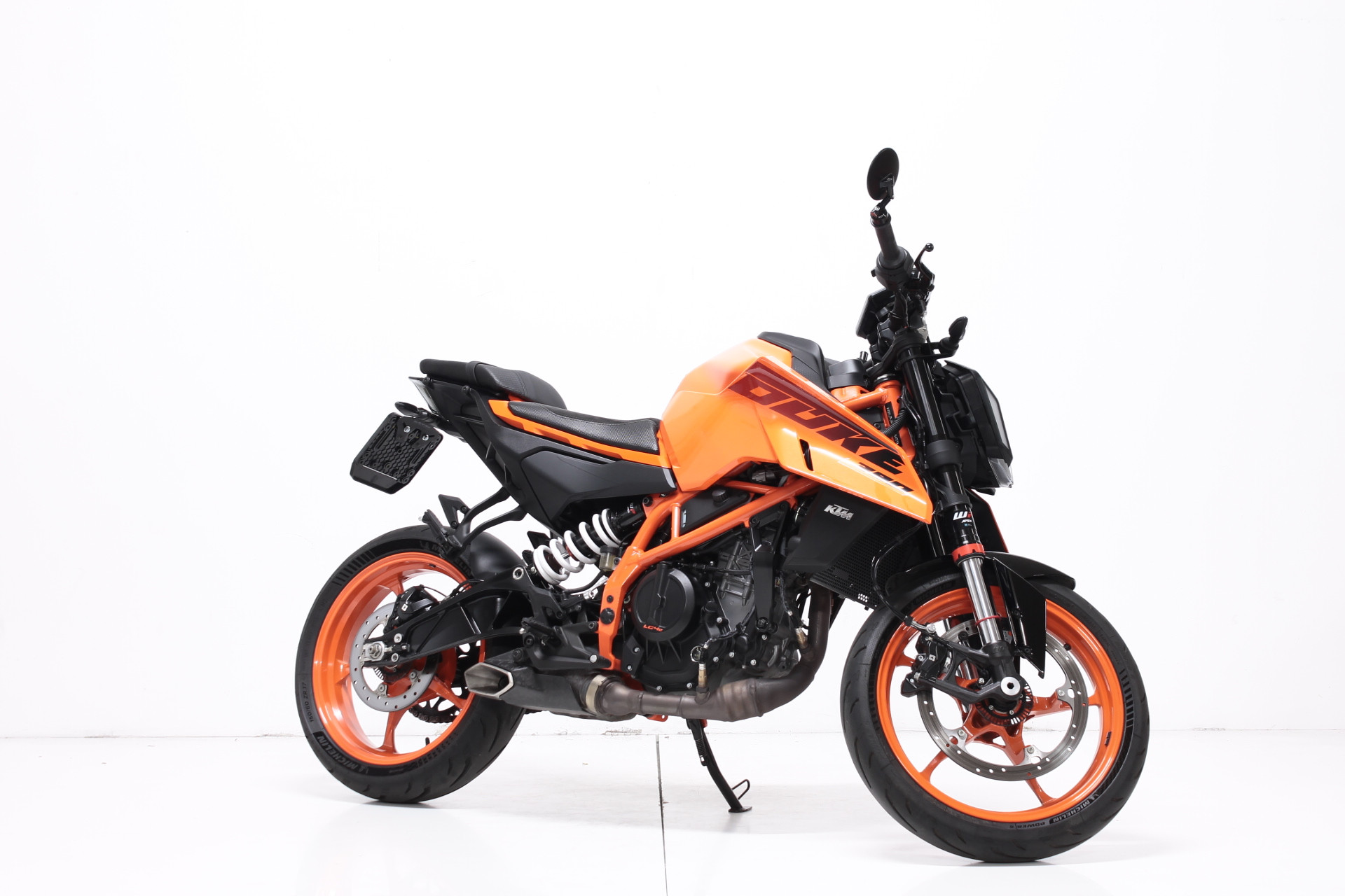 KTM 390 Duke-image-0