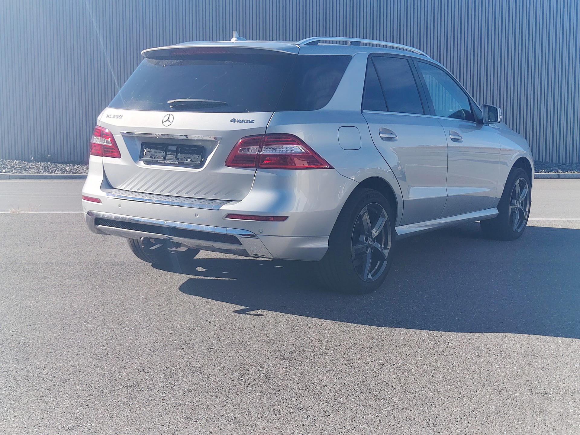 MERCEDES-BENZ ML 350 4Matic 7G-Tronic-showroom-element-3