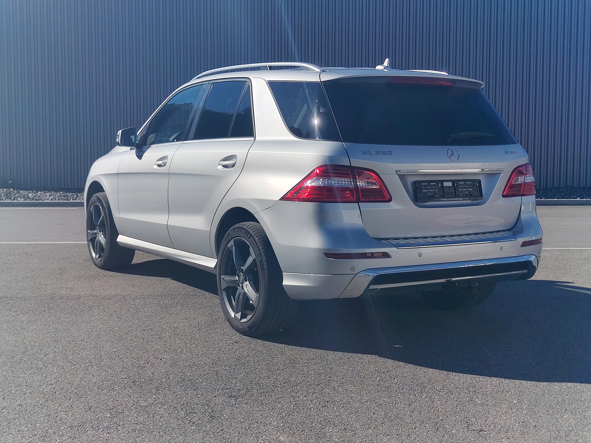 MERCEDES-BENZ ML 350 4Matic 7G-Tronic-showroom-element-2