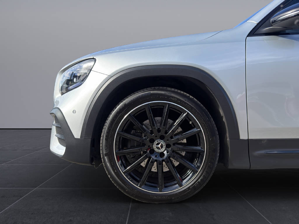 MERCEDES-BENZ GLB 250 AMG Line 4matic-image-17