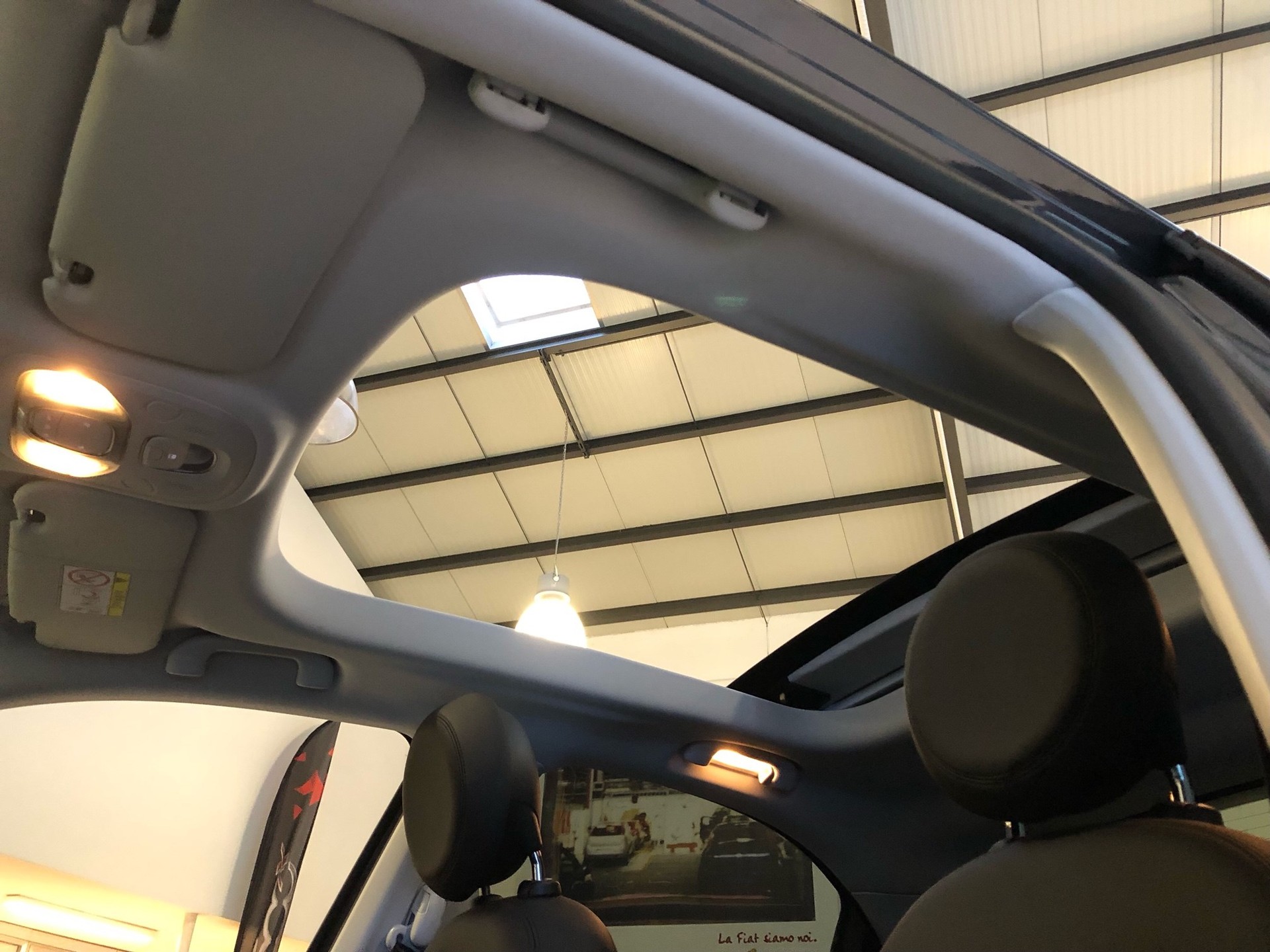 FIAT 500X 1.5 Hybrid Soft Top Swiss EditionDCT-image-5