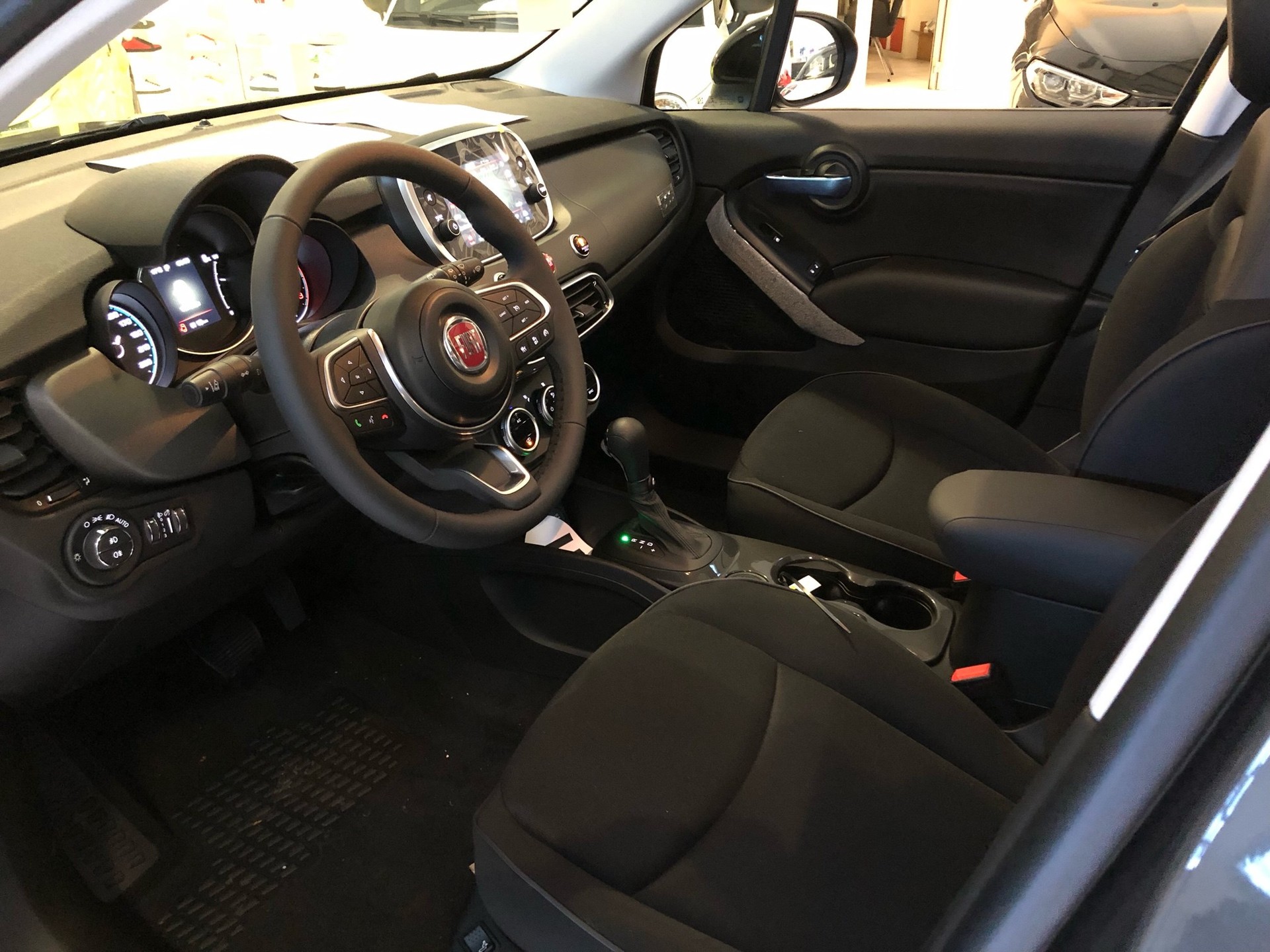 FIAT 500X 1.5 Hybrid Soft Top Swiss EditionDCT-image-7